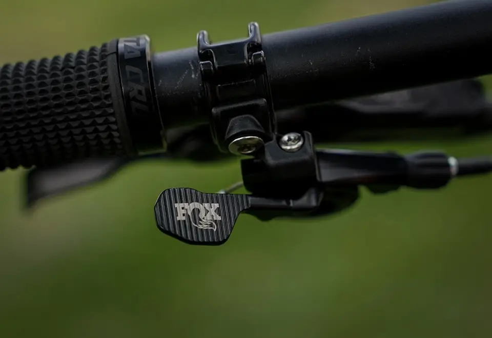 SANTA CRUZ NOMAD 6C MX CARBON S-KIT
