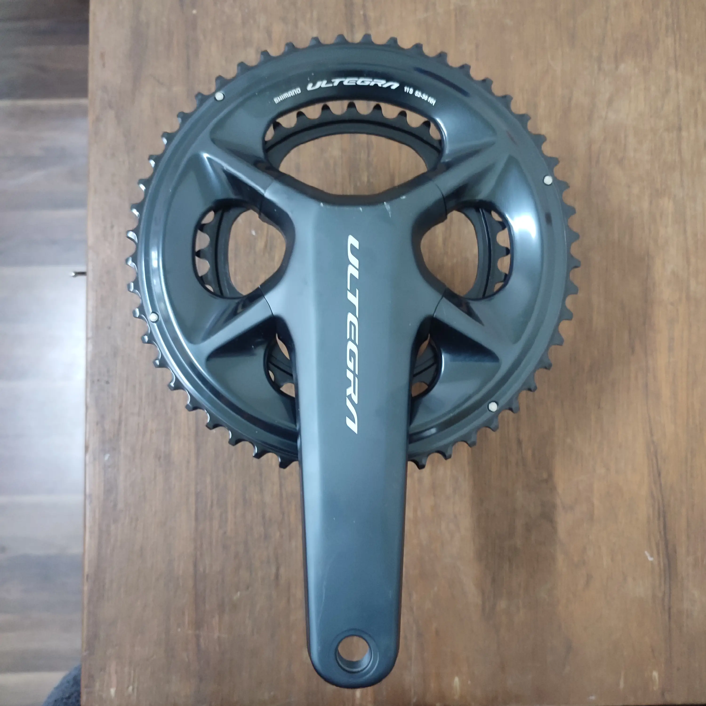Brand new Shimano Ultegra crank. Semi compact 172.5, 52x36 chainrings