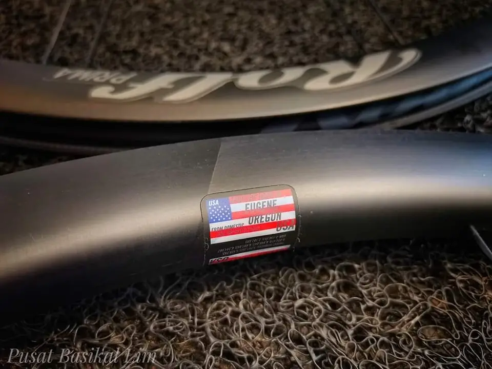Rolf Prima Ares 3 LS Disc Carbon Wheelse