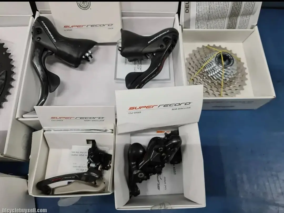 Campagnolo Super Record (12 Speeds) 2024 (Brand New !!!)