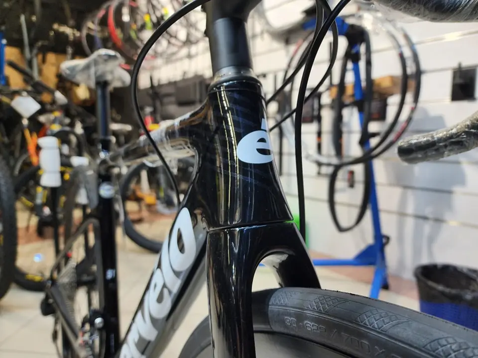 Cervelo Caledonia Shimano 105 Gloss Black