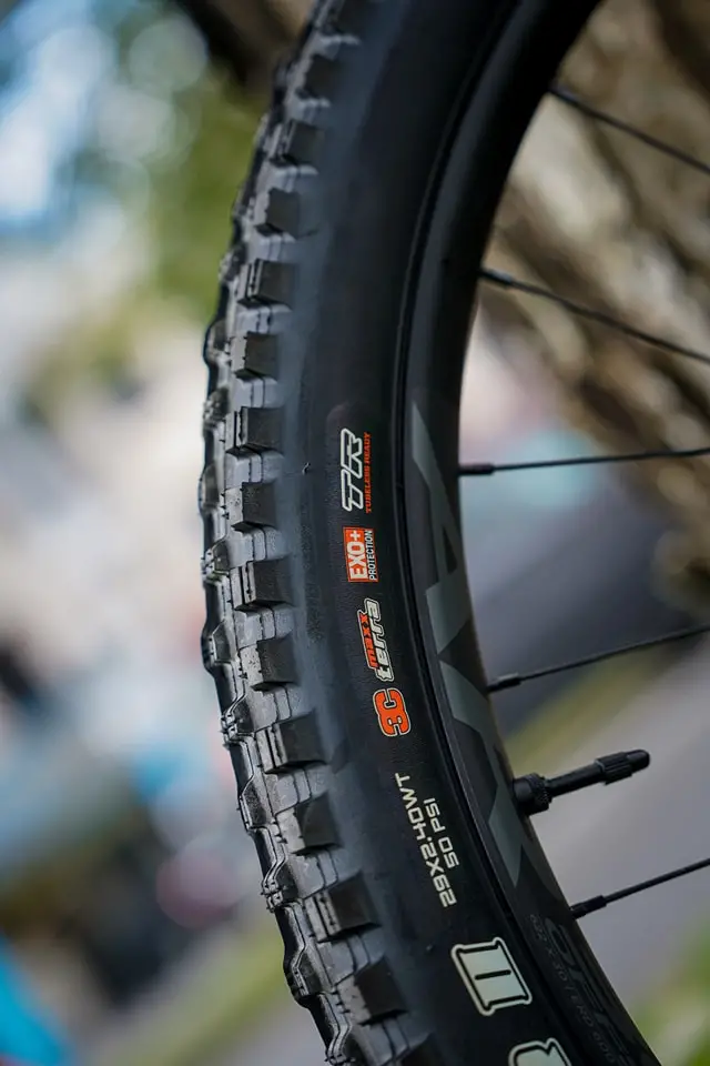 SANTA CRUZ MEGATOWER 2C 29" BLUE S-KIT