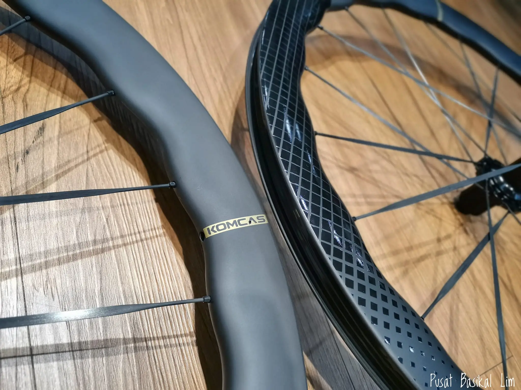 Komcas Evo 50 Disc Carbon Wheelset