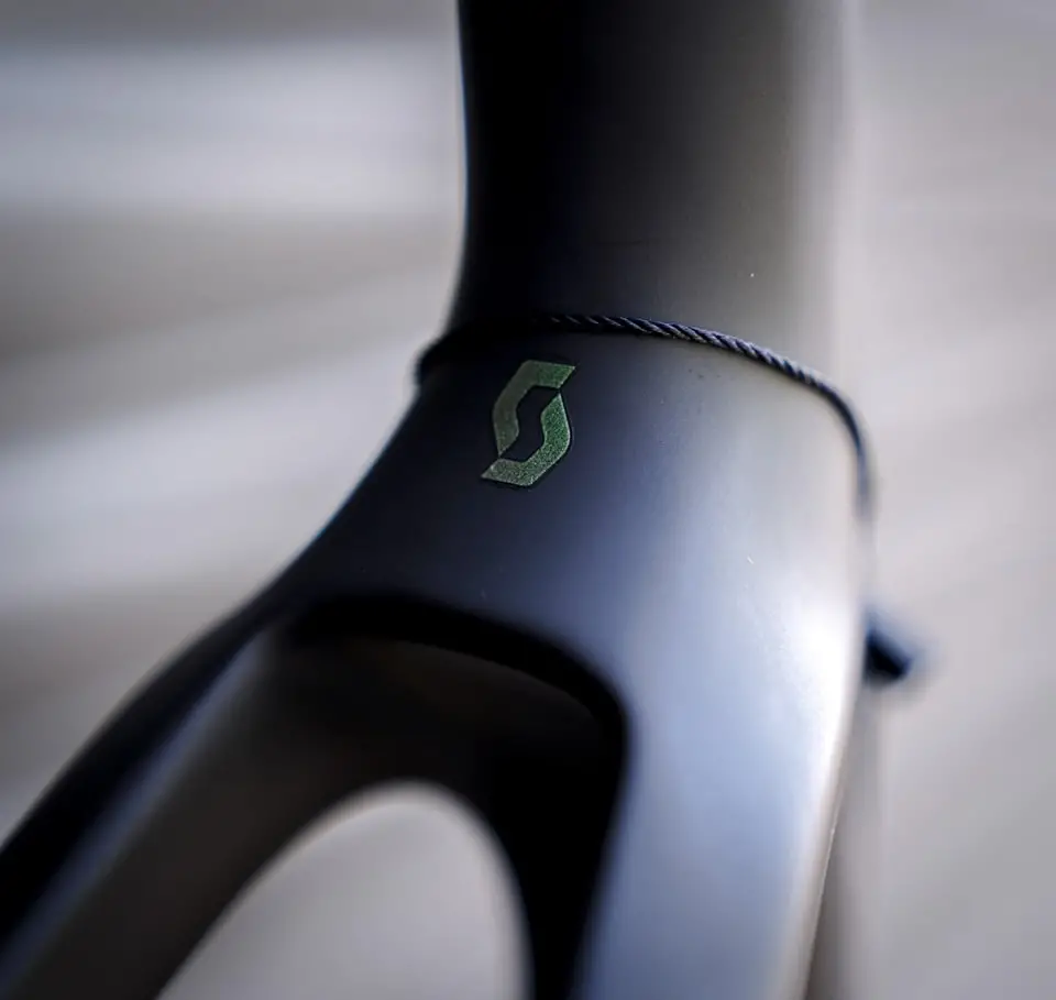 Scott Addict 20 (S/52, M/54), Carbon Black/ Green