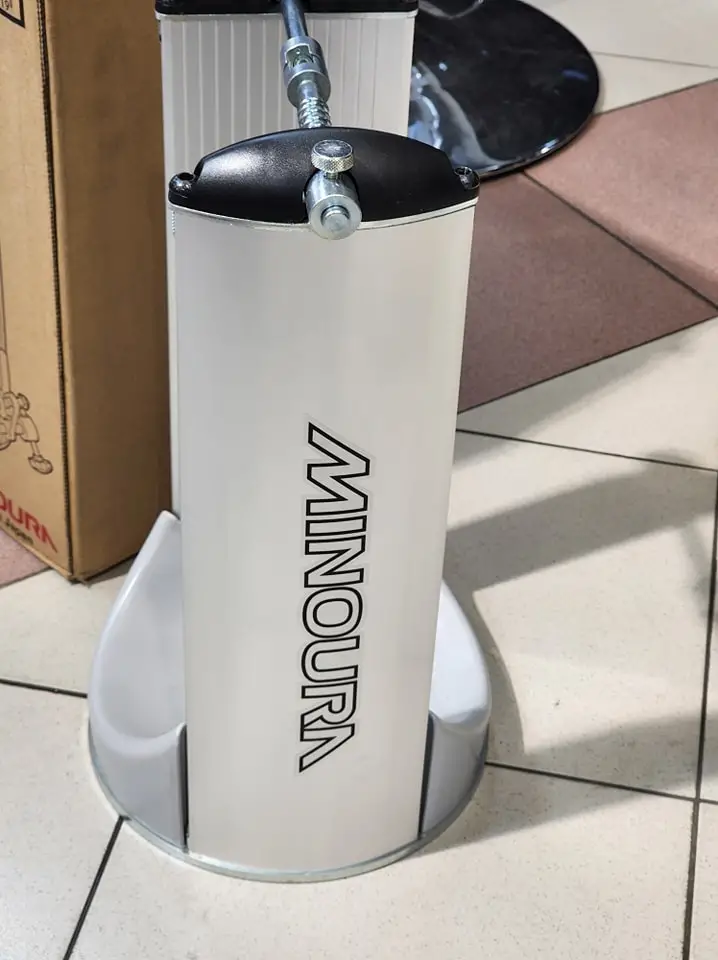 Minora FT-50 Wheel Truing Stand