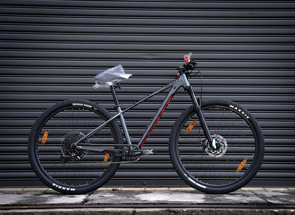 SCOTT Scale 970 Dark Grey (M, L)/ DARK GREY/ RED