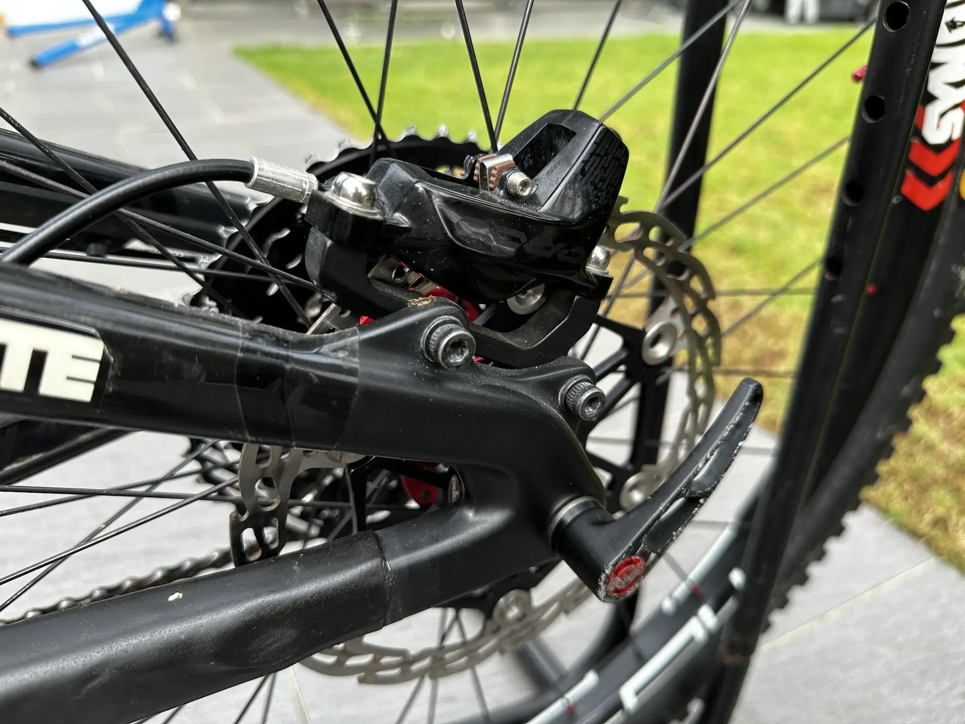 [WTS] Santa Cruz Nomad V3 14kg Carbon Enduro bike With Fox 36 Fox Float CTD MTB Mountain Bike