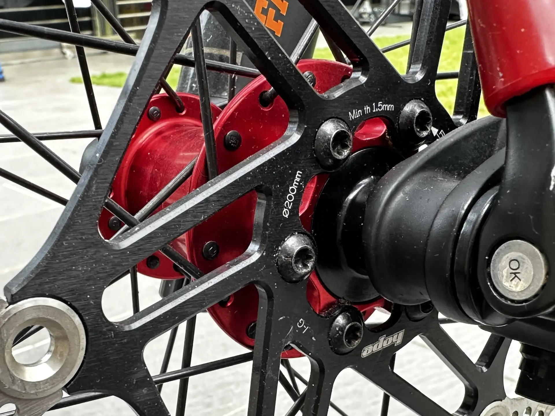 [WTS] Santa Cruz Nomad V3 14kg Carbon Enduro bike With Fox 36 Fox Float CTD MTB Mountain Bike