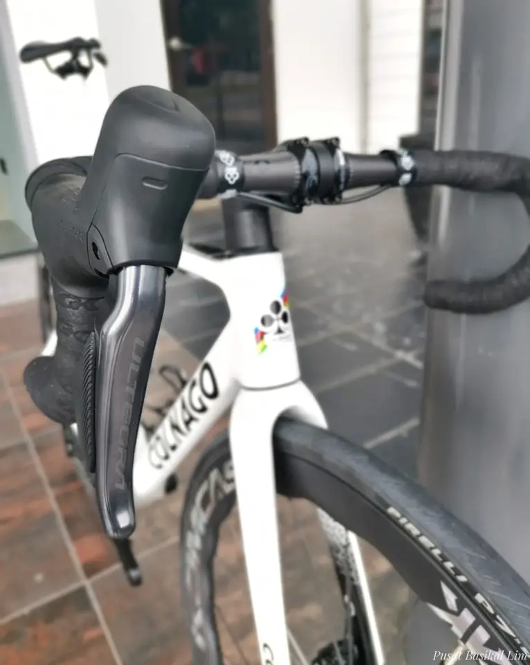 Colnago V3 Ultegra DI2 Disc With Komcas Evo 50 Carbon Wheelset