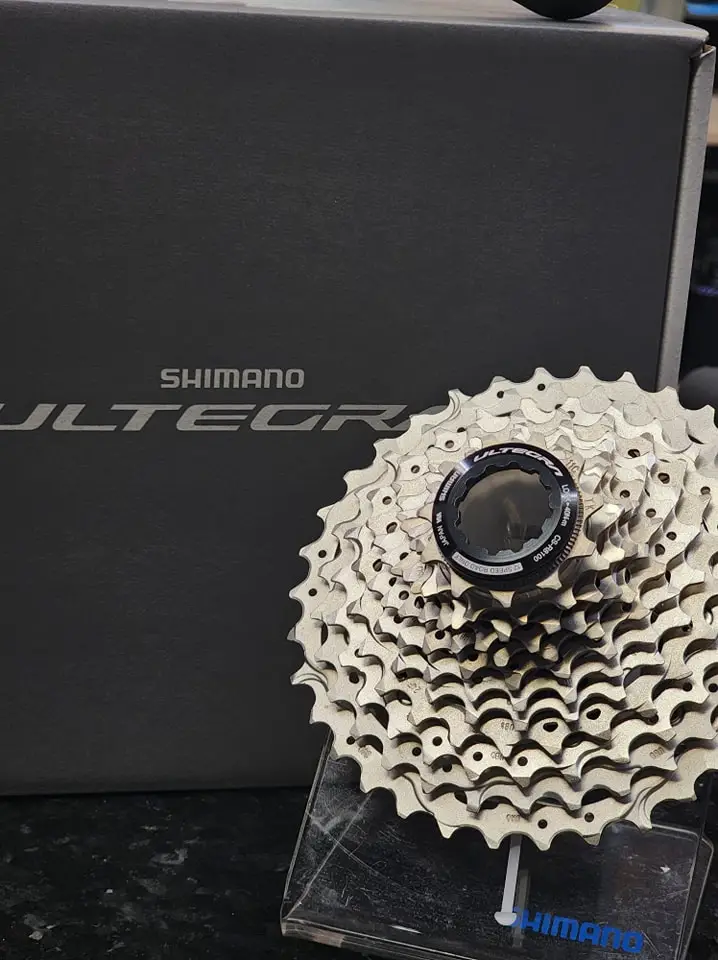 Shimano Ultegra Groupset R8150 Di2