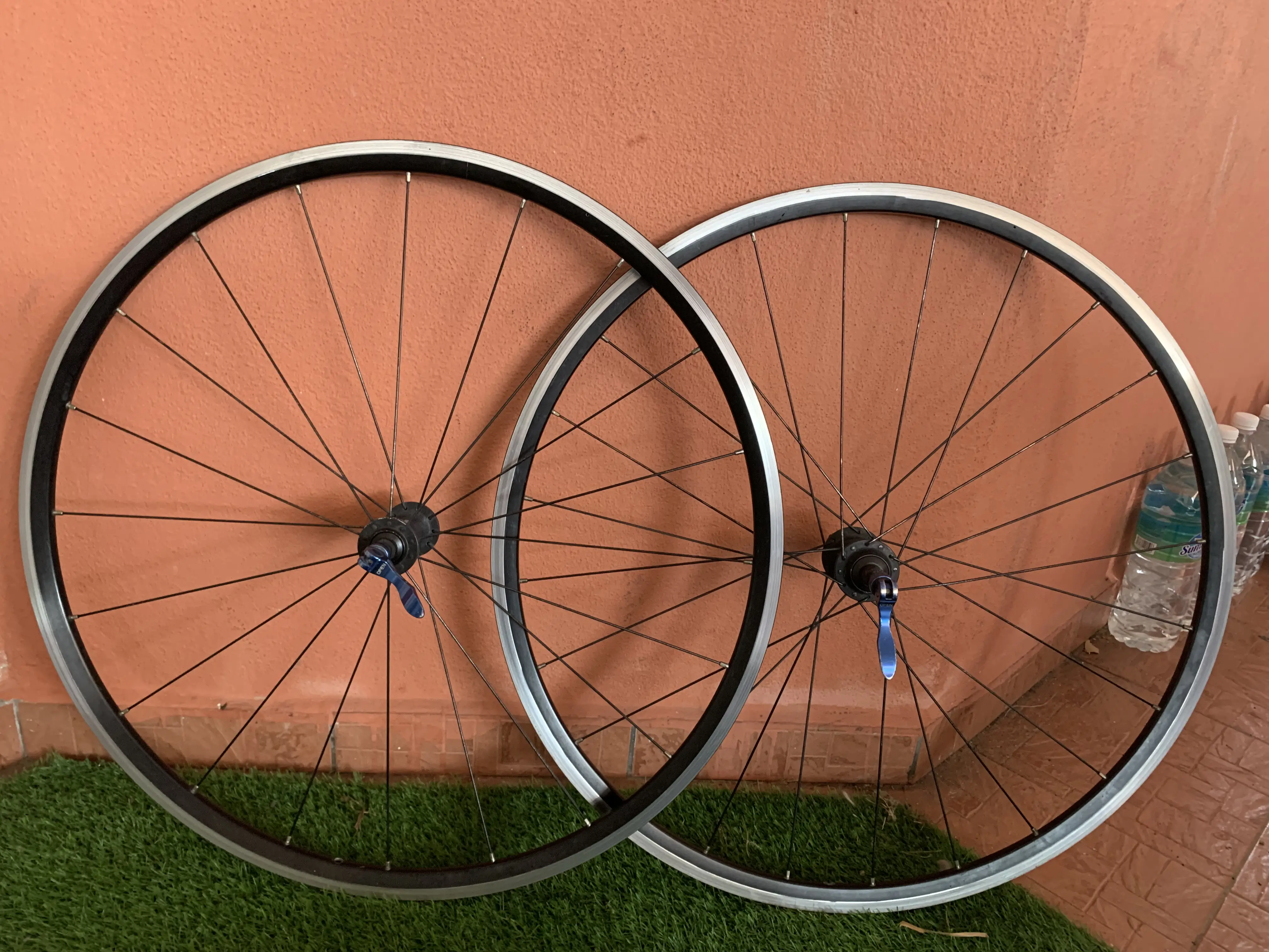 SHIMANO Wheelset WH-RS010 (11 Speed - Genuine) for RB