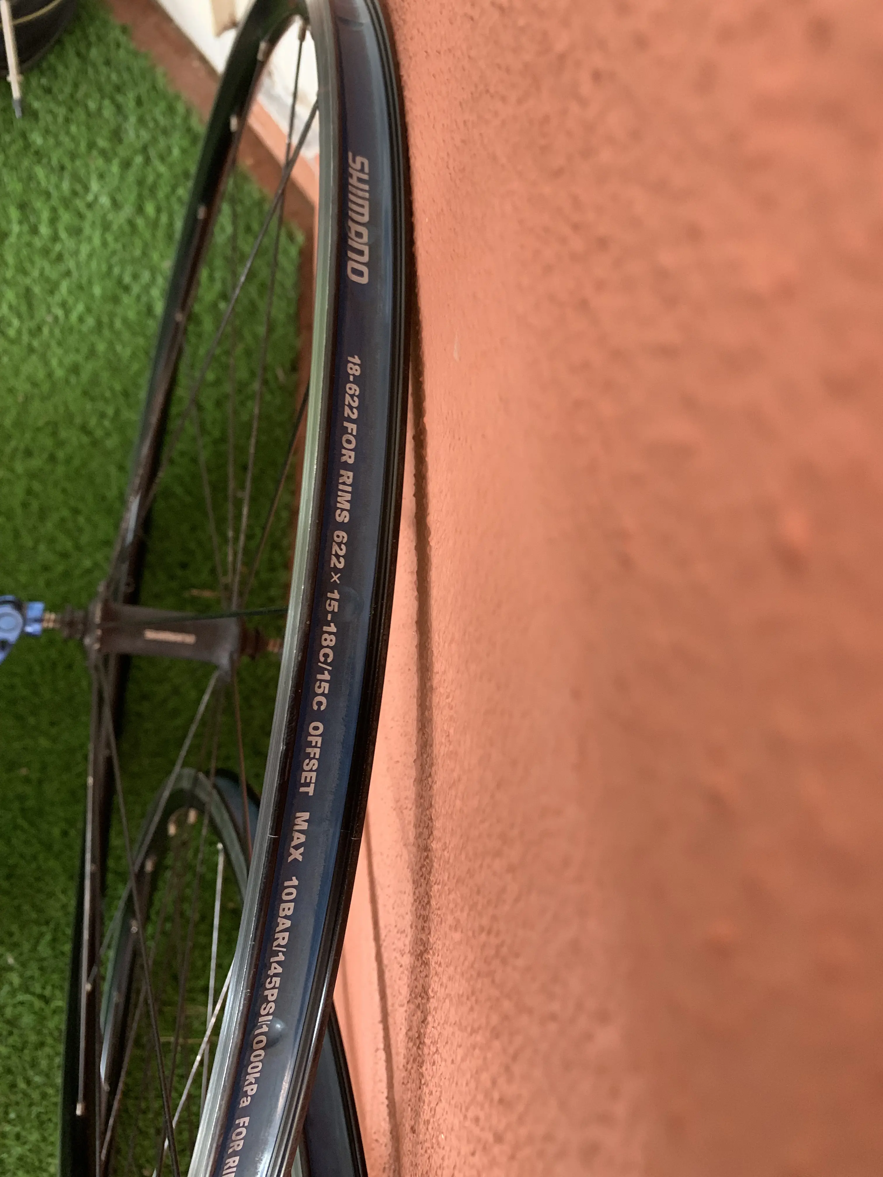SHIMANO Wheelset WH-RS010 (11 Speed - Genuine) for RB