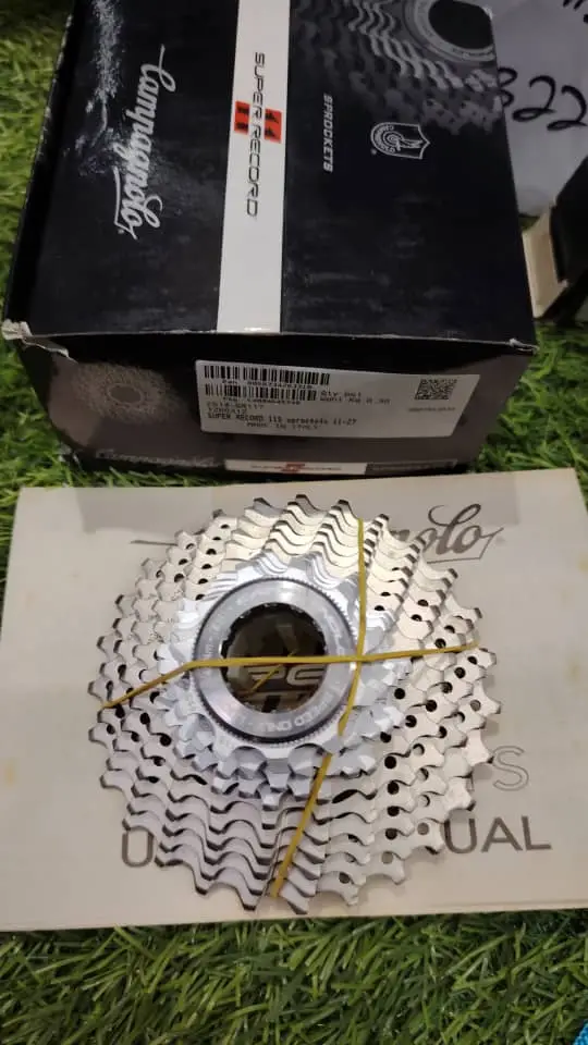 Campagnolo Super Record 11 Cassette (11-27t) Brand New !!