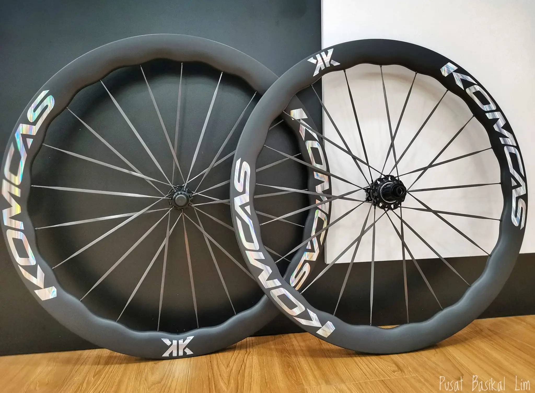 Komcas Evo 50 Disc Carbon Wheelset