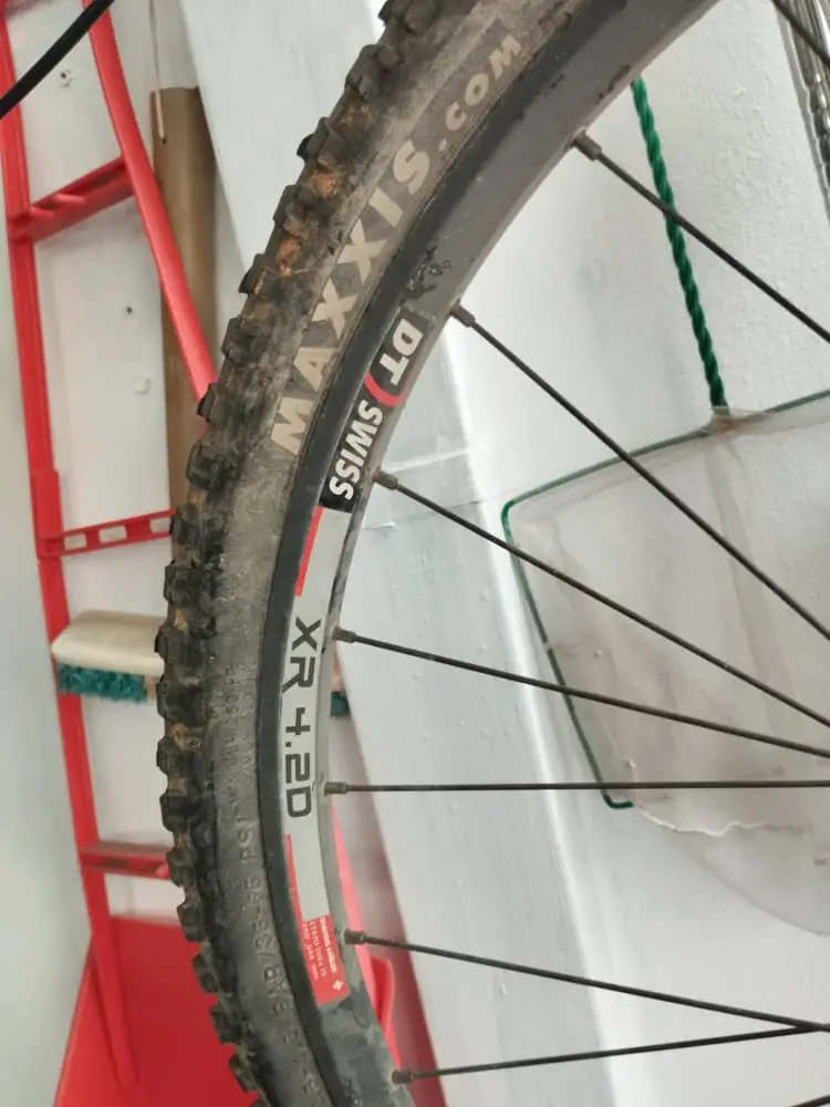 giant mtb L 18"