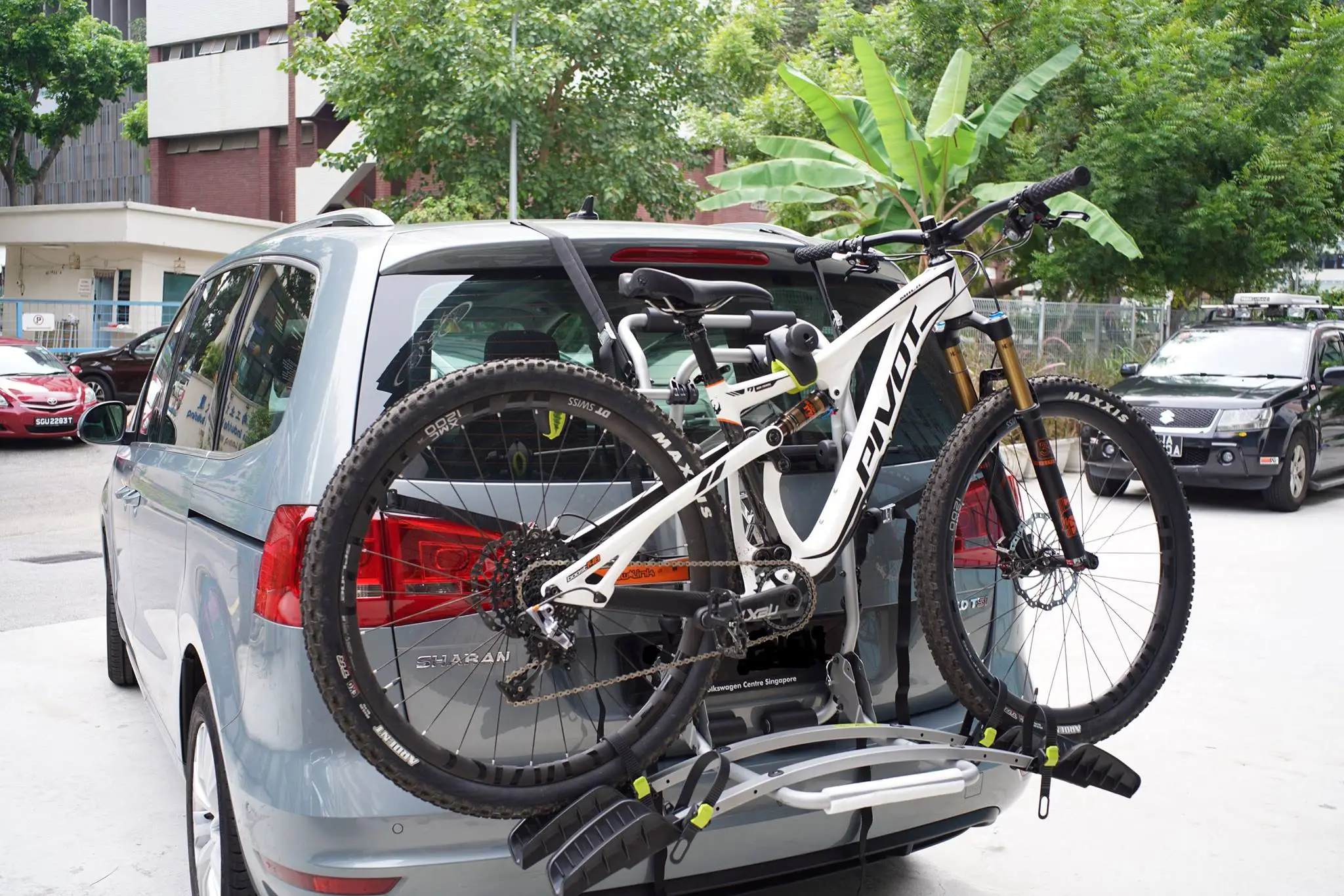 Buzz Rack PILOT rear 2 bike carrier