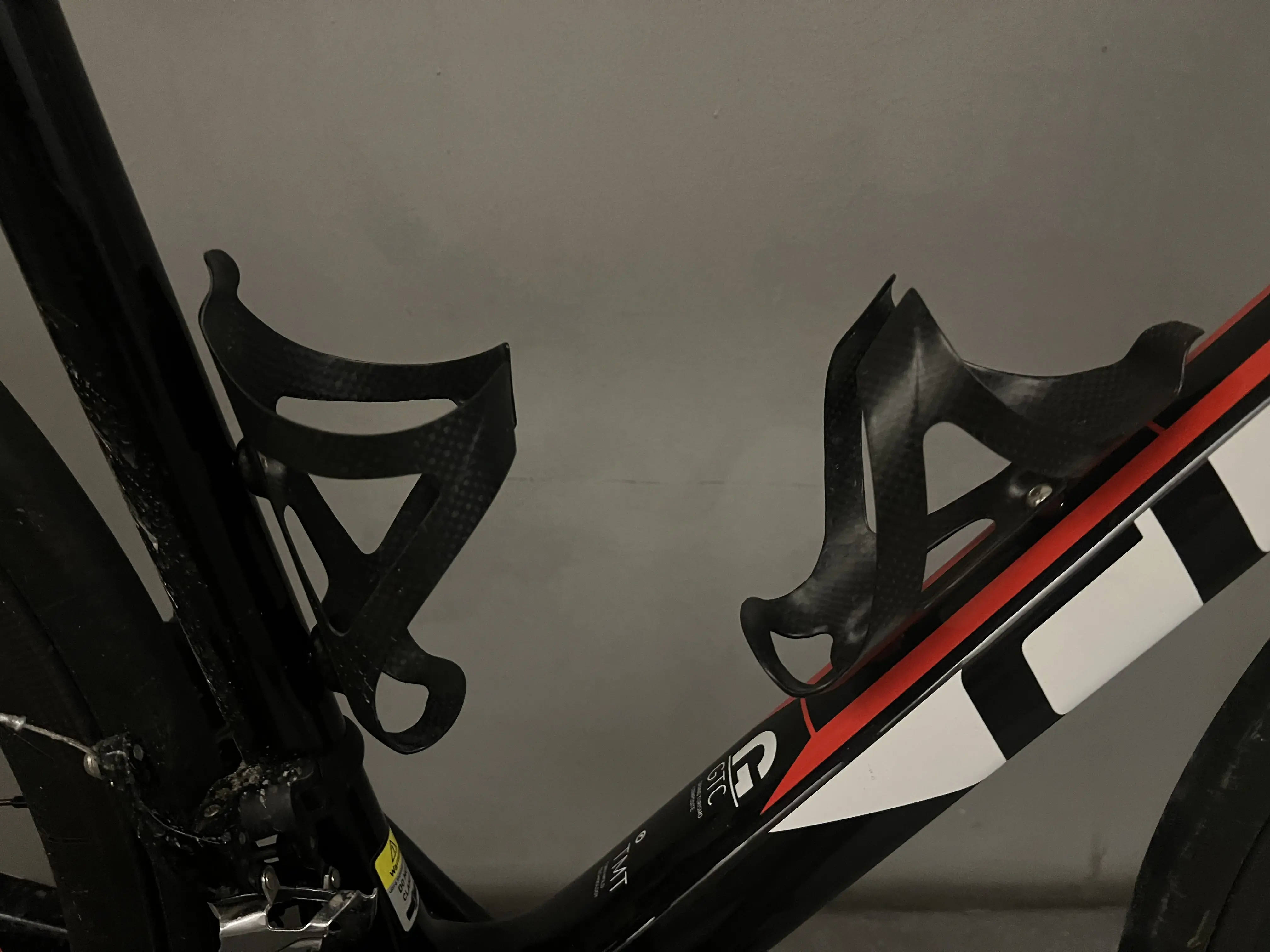 Like New CUBE Attain GTC with Shimano 105 5800 Groupset with Power Meter (Like New)