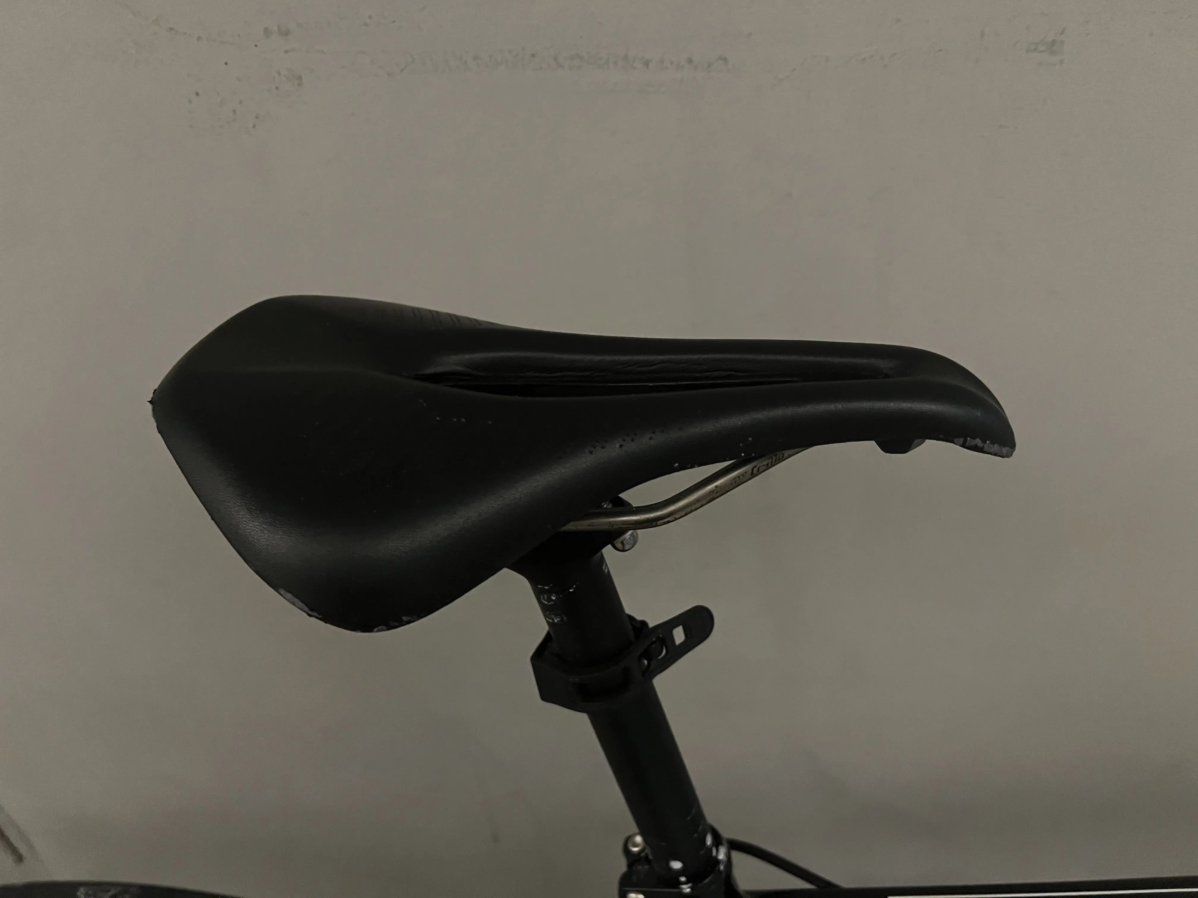 Like New CUBE Attain GTC with Shimano 105 5800 Groupset with Power Meter (Like New)
