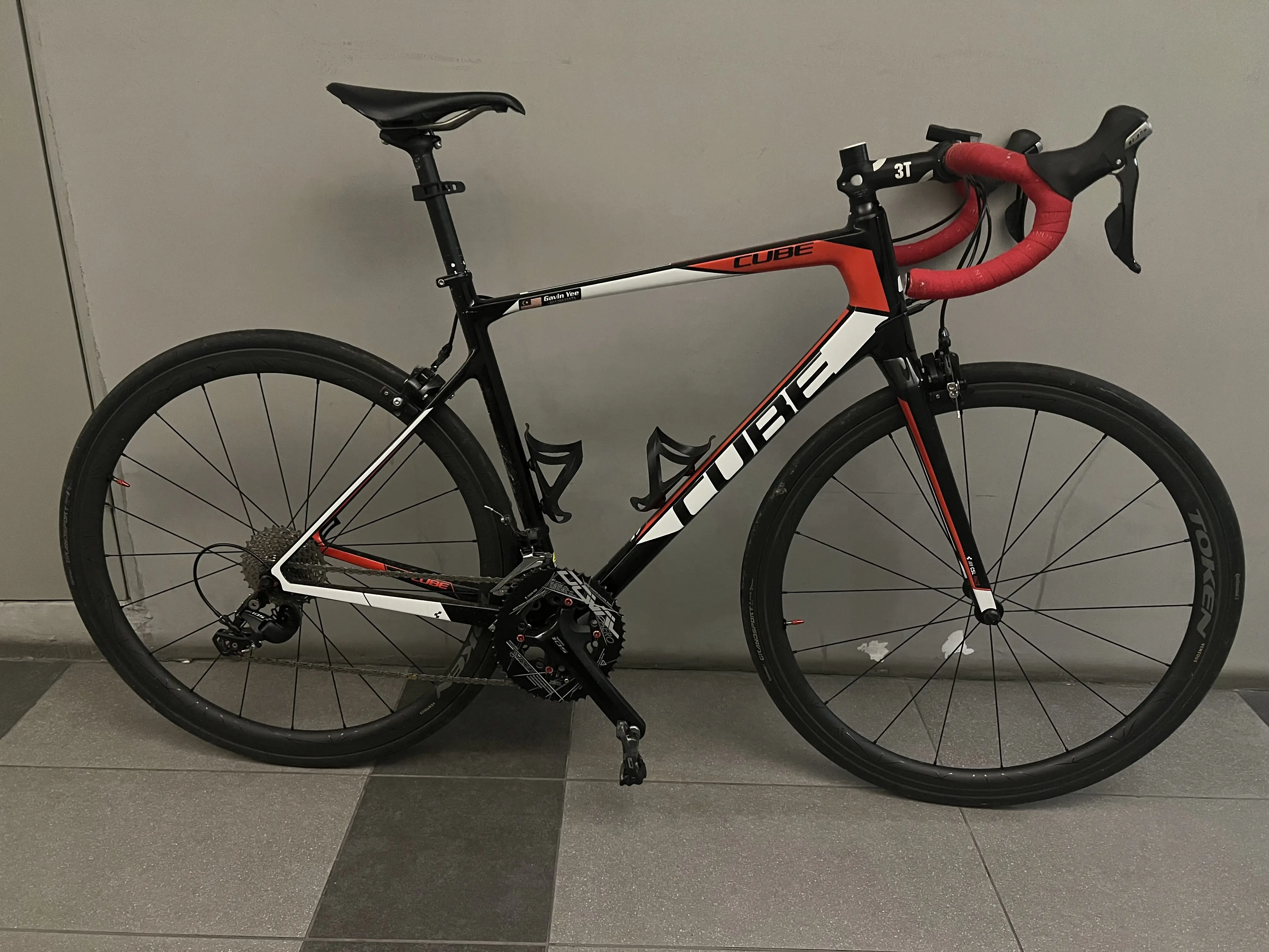 Like New CUBE Attain GTC with Shimano 105 5800 Groupset with Power Meter (Like New)