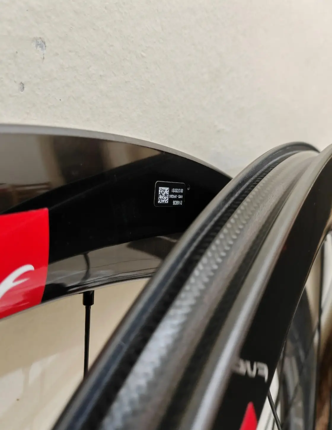 Fulcrum Wind 55 (Disc) -Carbon Clincher Wheelset- (55mm) (Brand new!!)