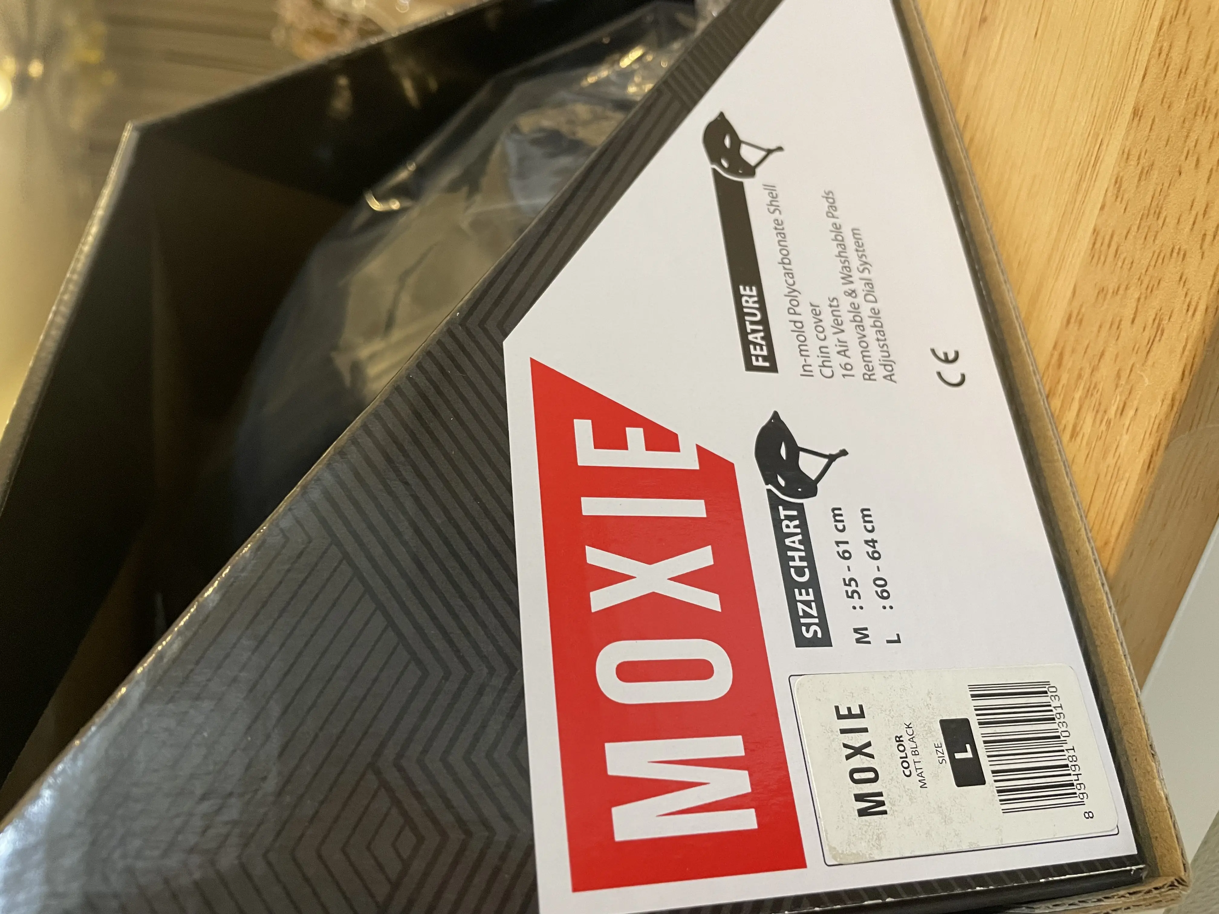 Polygon Kalosi Miles Electric Bike - BRAND NEW! (New helmet included too)