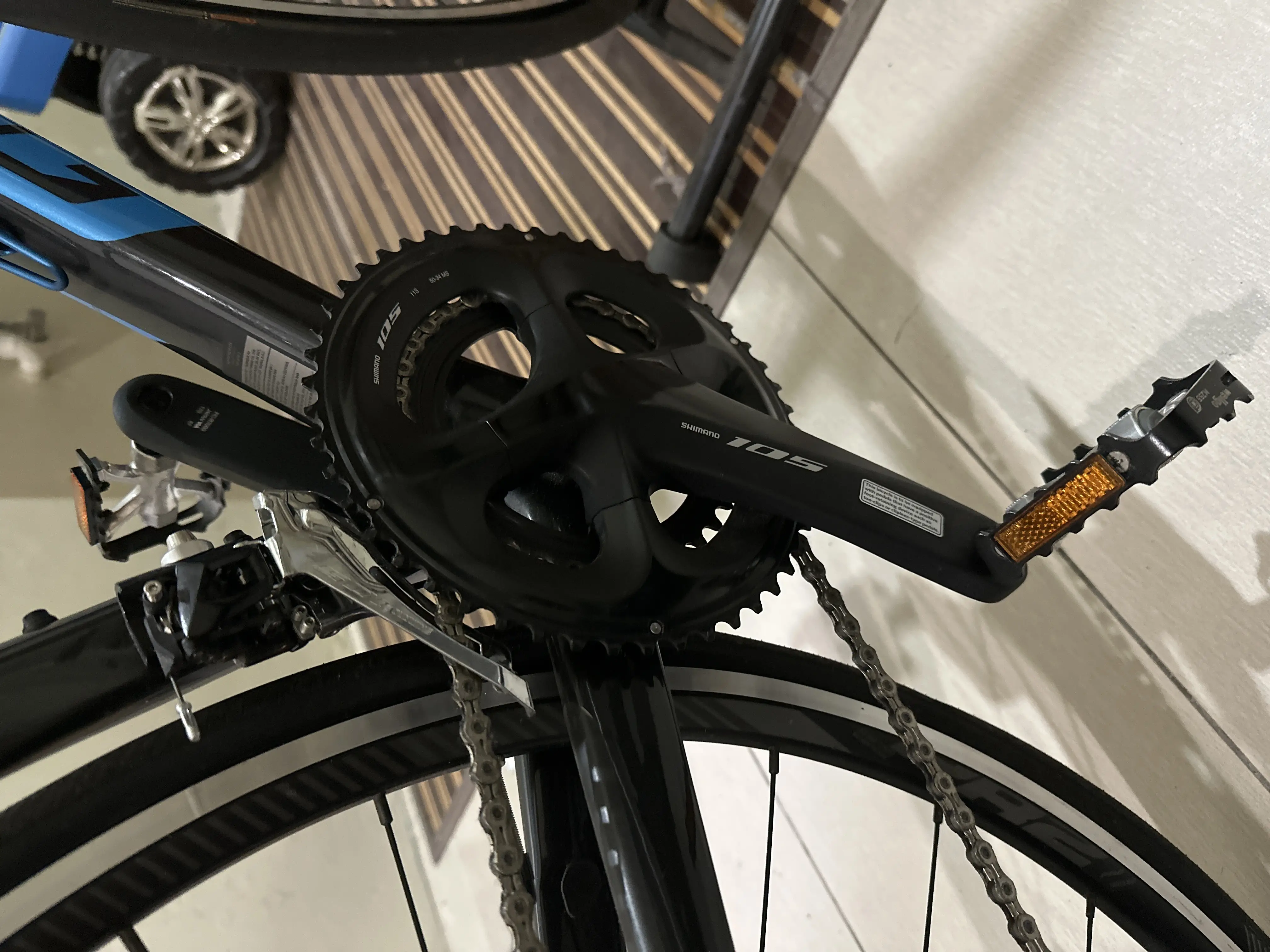 GIANT TCR ADVANCE KOM 2020