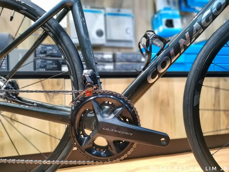 Colnago V4 Disc Carbon Road Bike With Shimano Ultegra Di2..........
