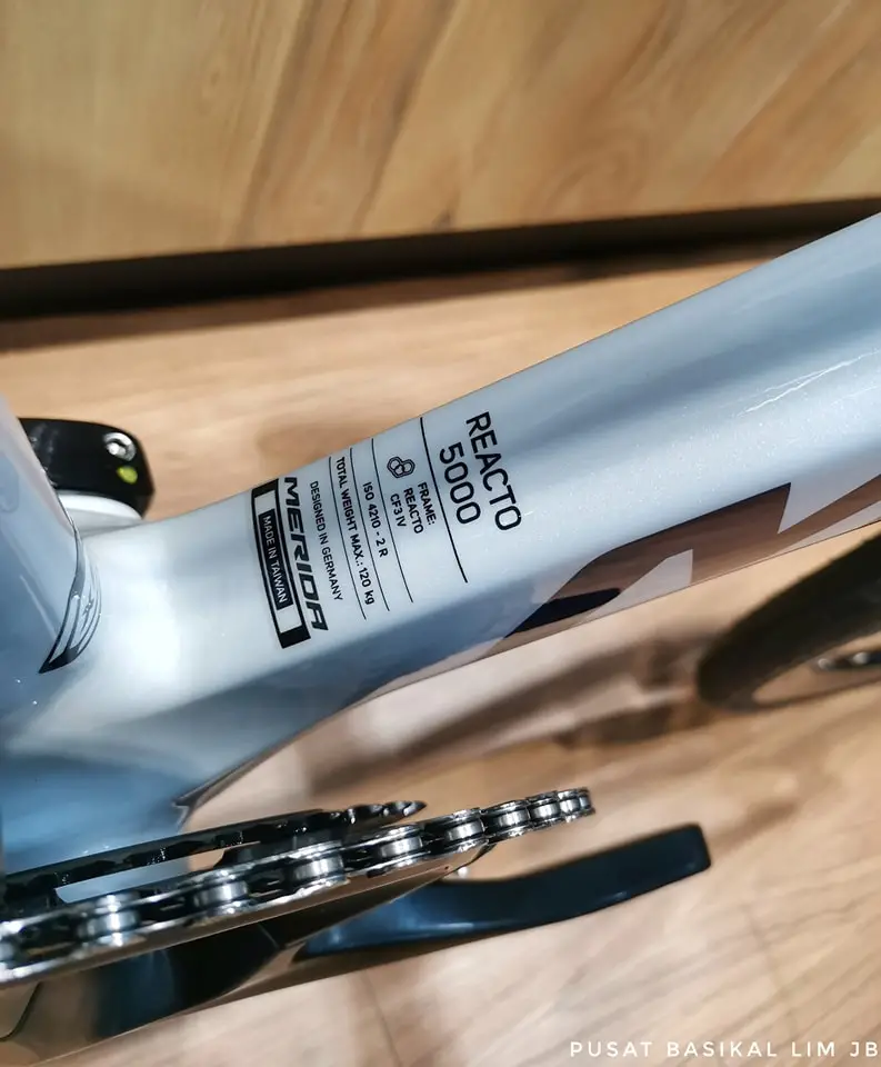 2025 Merida Reacto 5000 Shimano 105 Di2 Carbon Road Bike