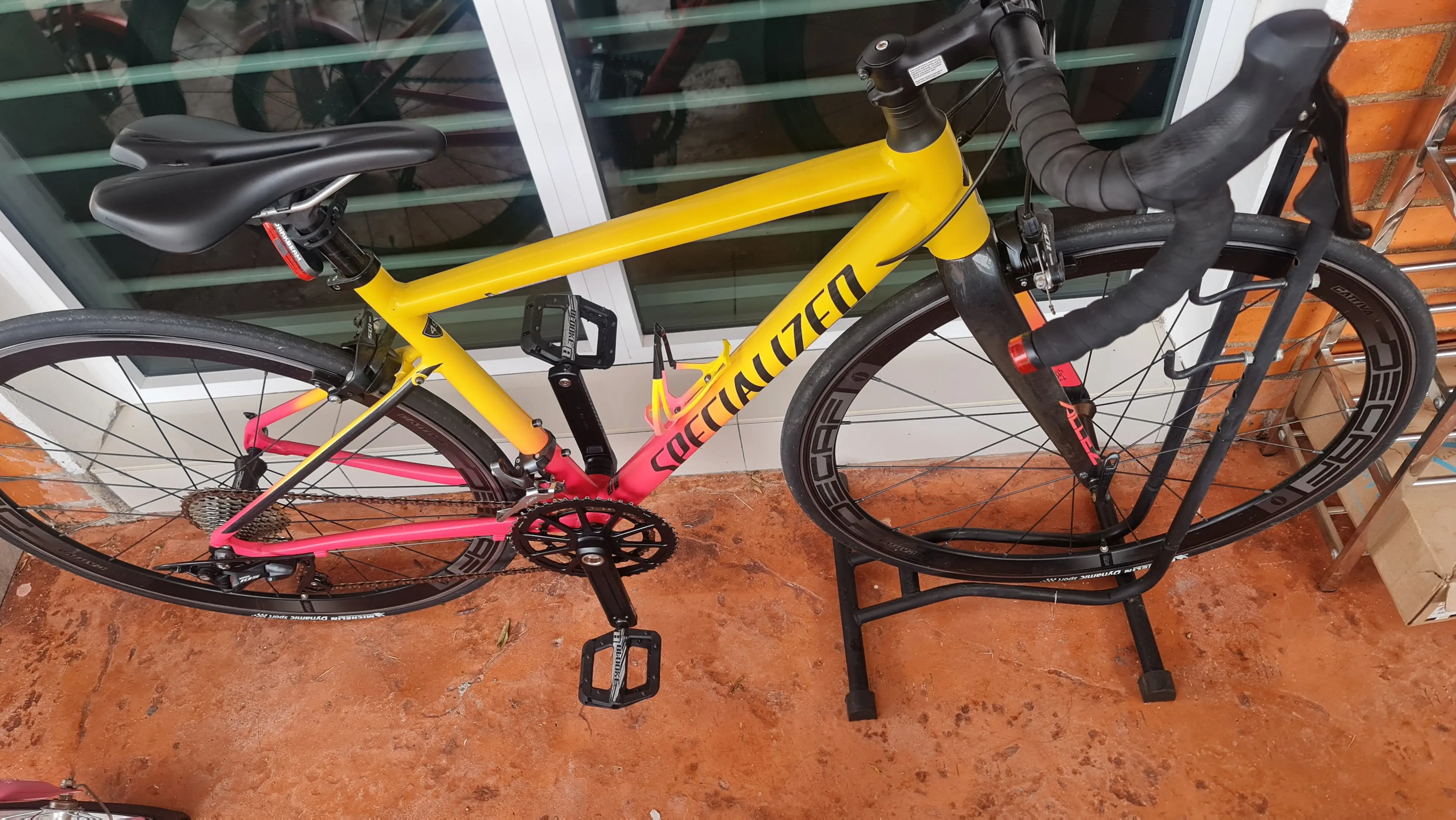 Specialized bike to sell (price negotiable)