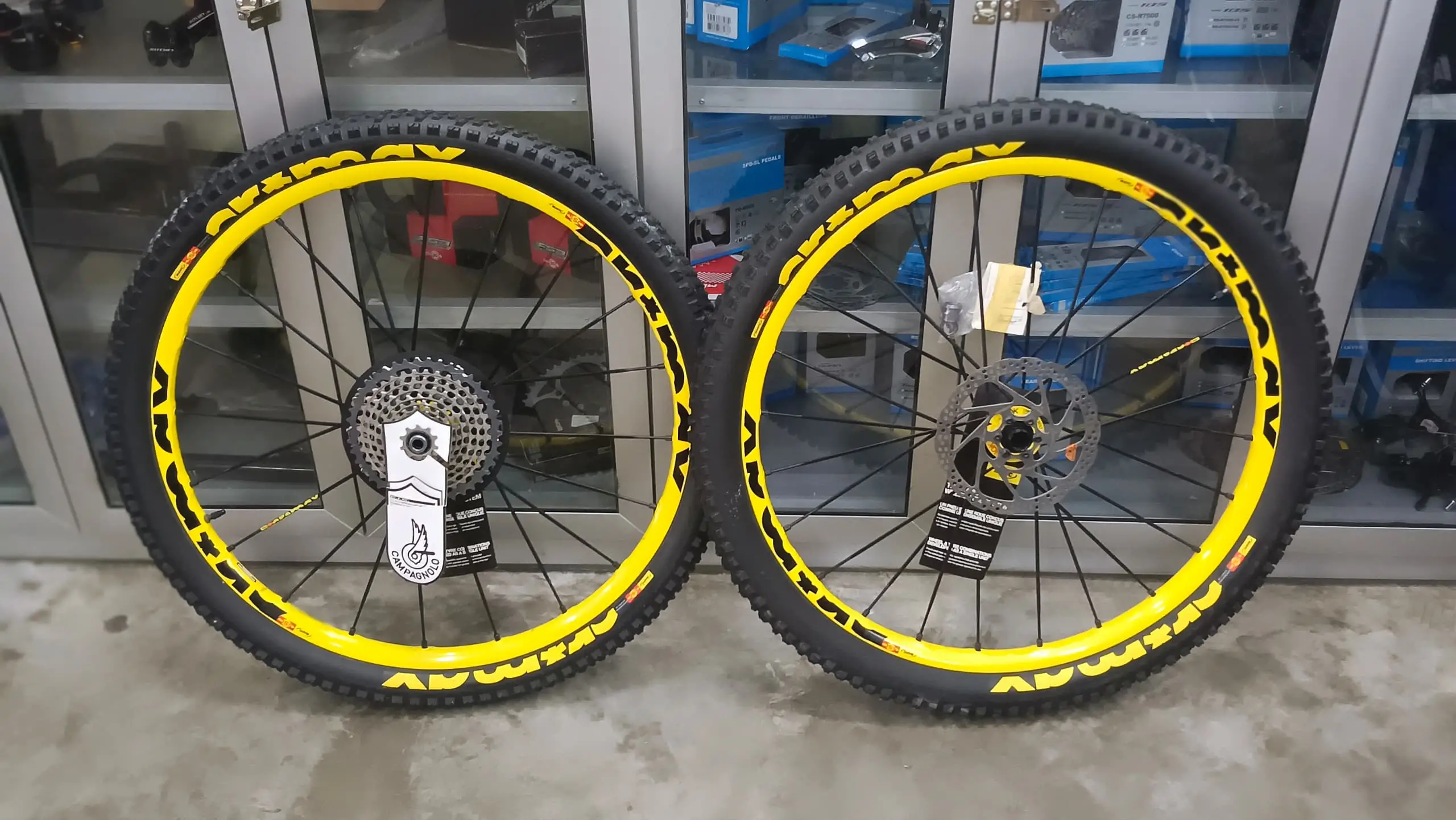 Mavic Crossmac XL Pro LTD (27.5er) with Sram X1 11 Speeds Cassette (Brand New !)