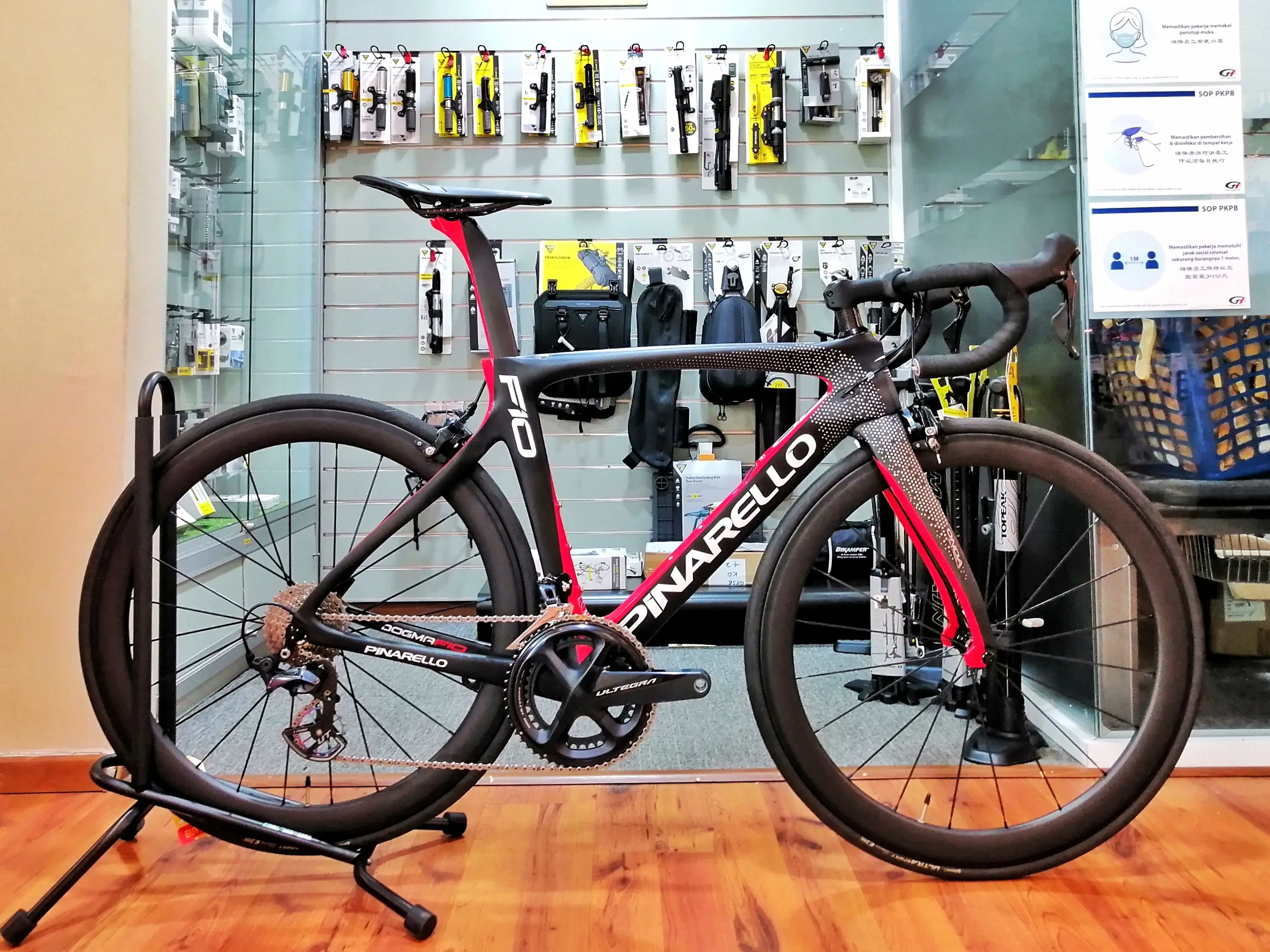 Pinarello Dogma F10