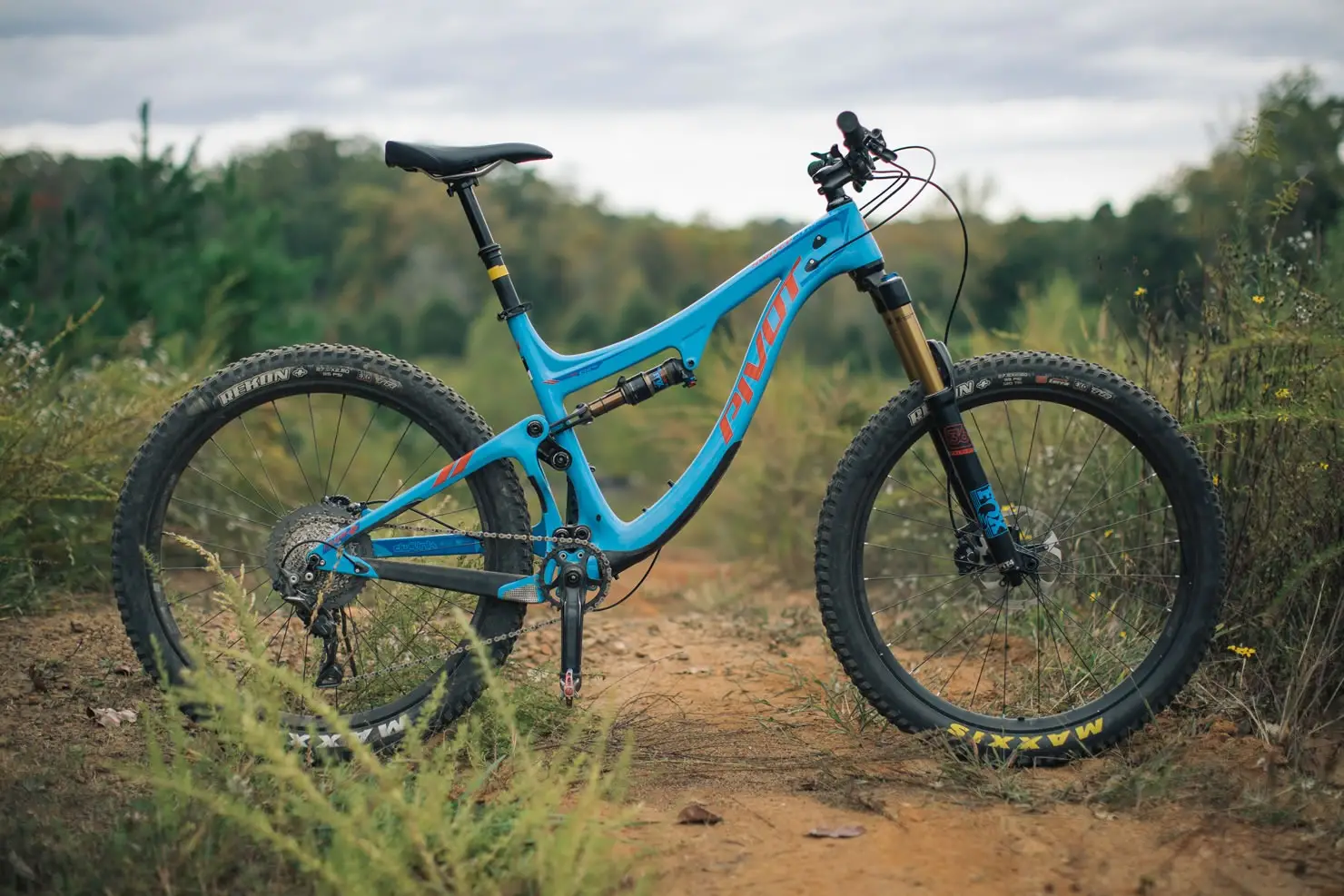 Full-Suspension: Designed for Challenging Mountain Roads