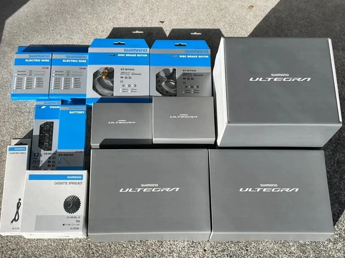 Shimano Ultegra Di2 R8170 12 Speed Complete Groupset.