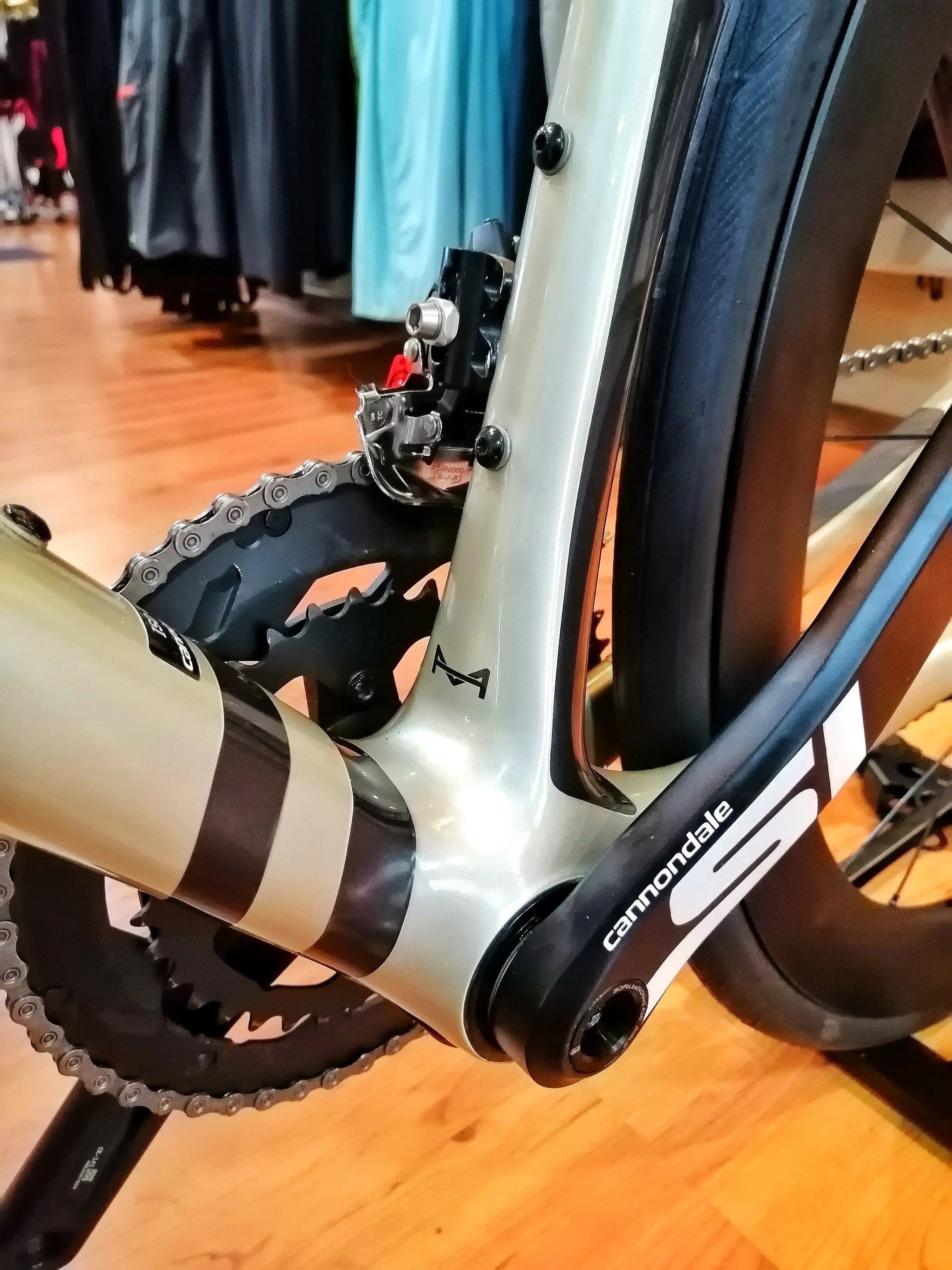 Cannondale Supersix EVO Hi MOD Disc