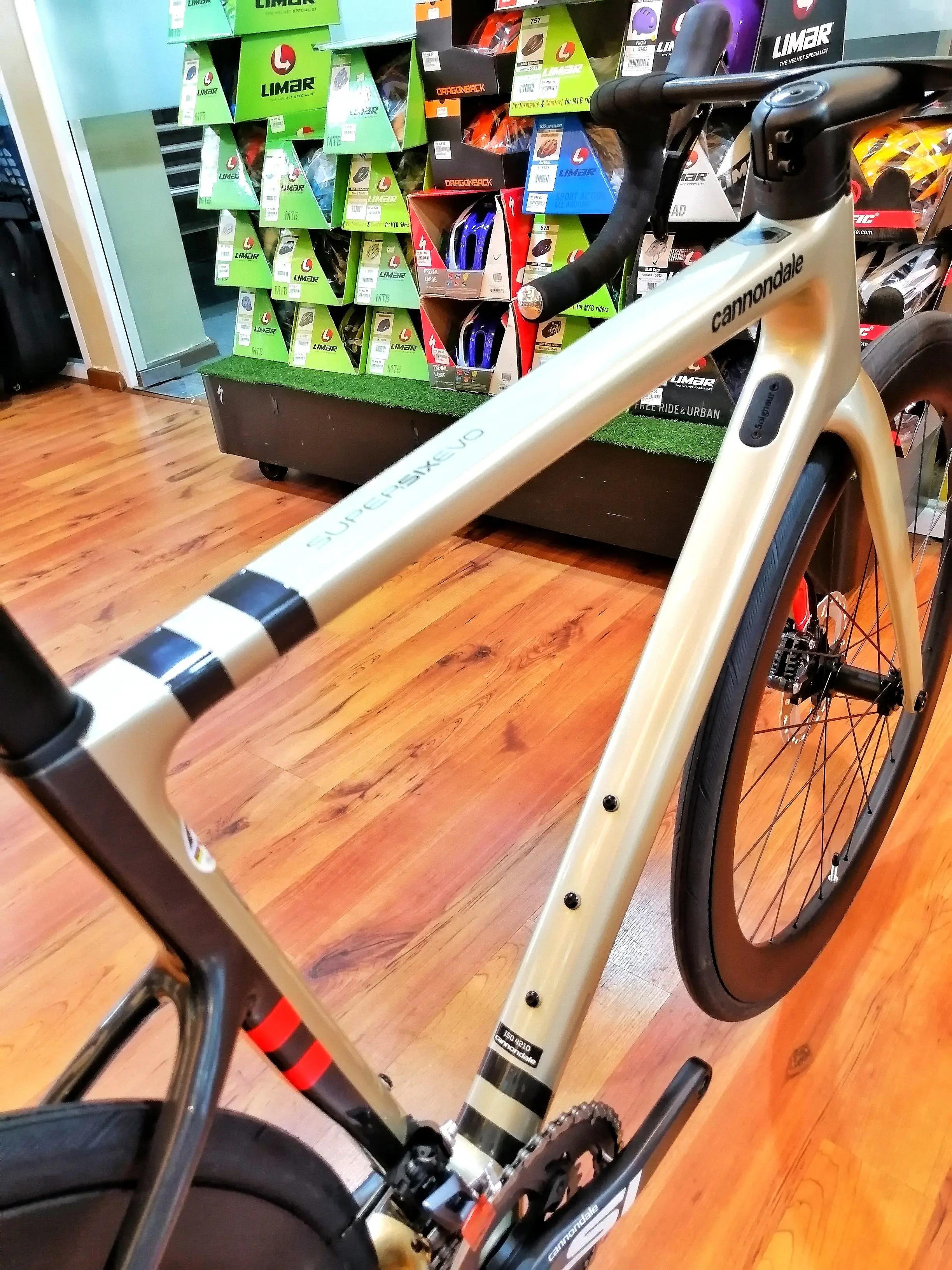 Cannondale Supersix EVO Hi MOD Disc