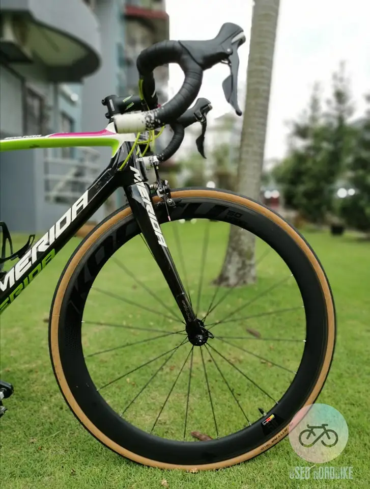 (FREE RC7 Shoe) Roadbike Merida Scultura CF905 Team Lampre Edition full carbon