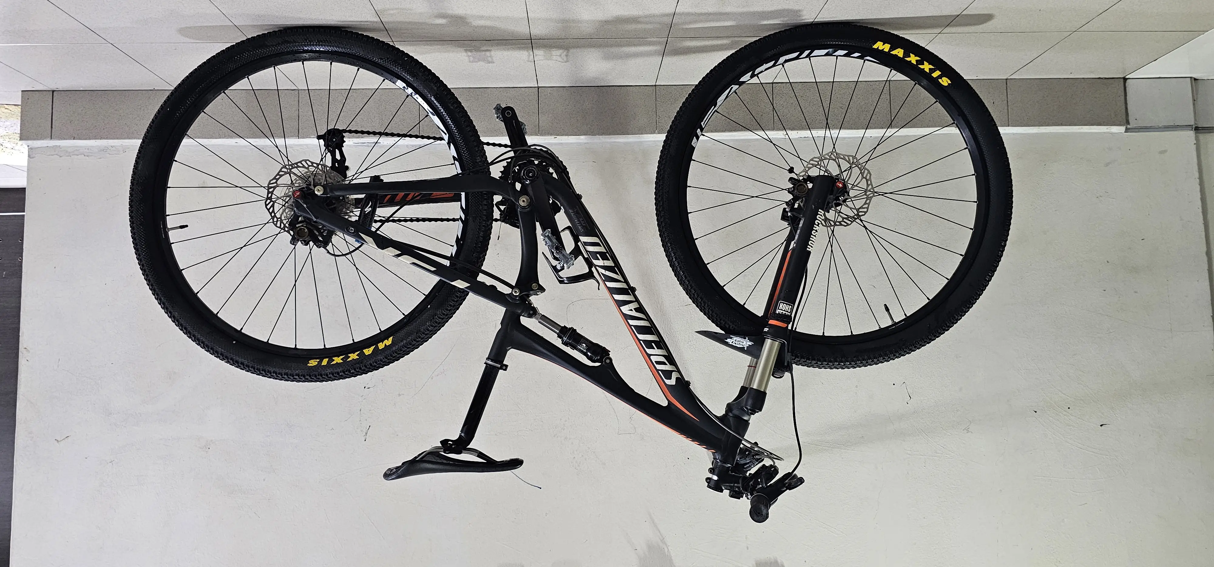 Specialized Epic Comp 29er, full sus MTB