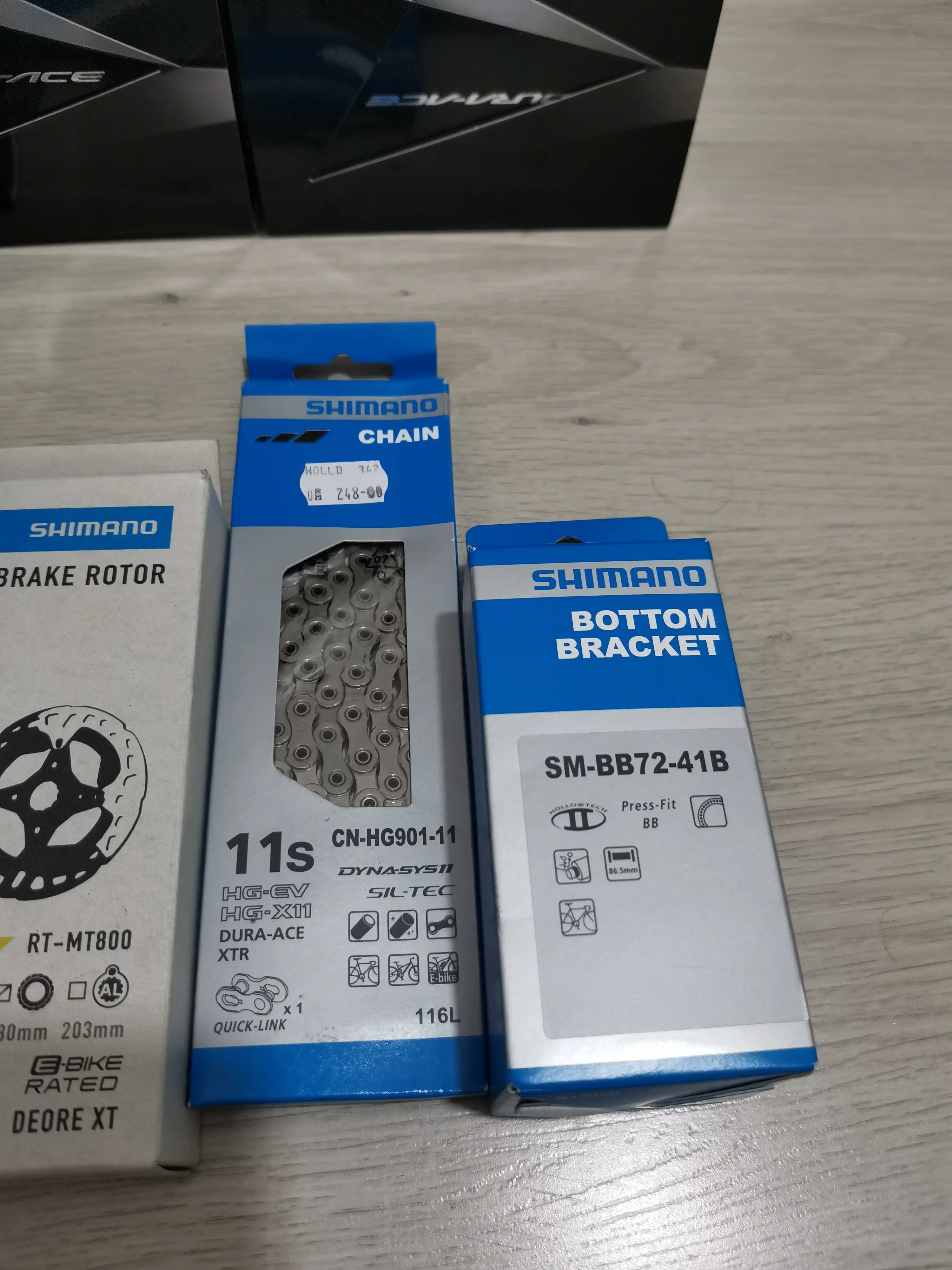 Shimano Dura Ace 11 Speeds Disc (R9120) Hydraulic Disc (Brand New)