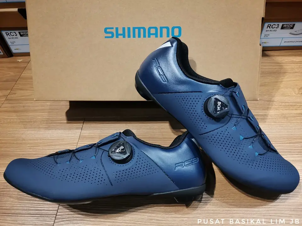 Shimano RC302 Cycling Road Shoe
