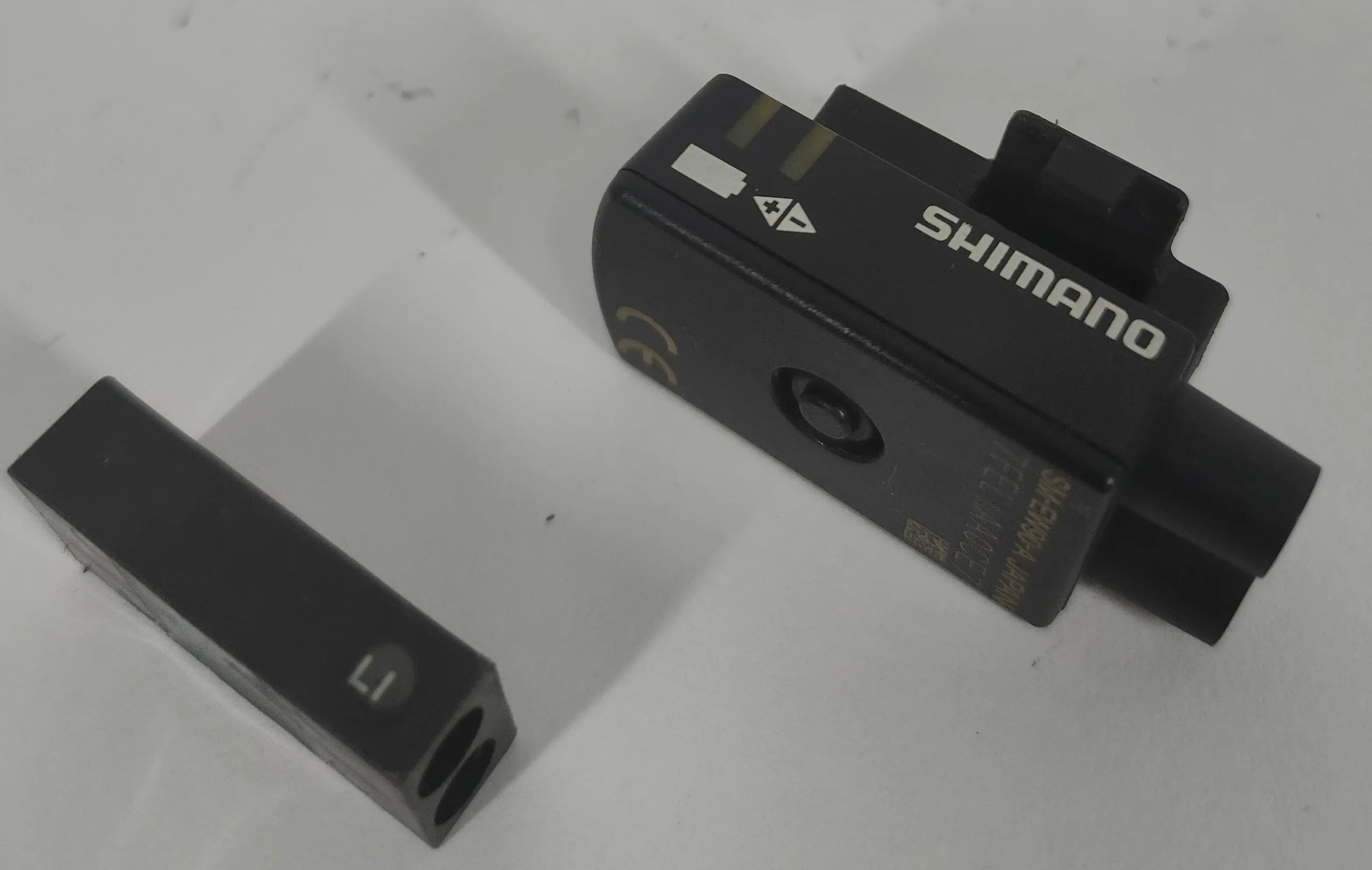 Shimano Ultegra Di2 6870 11 Speed (Upgrade Kit)
