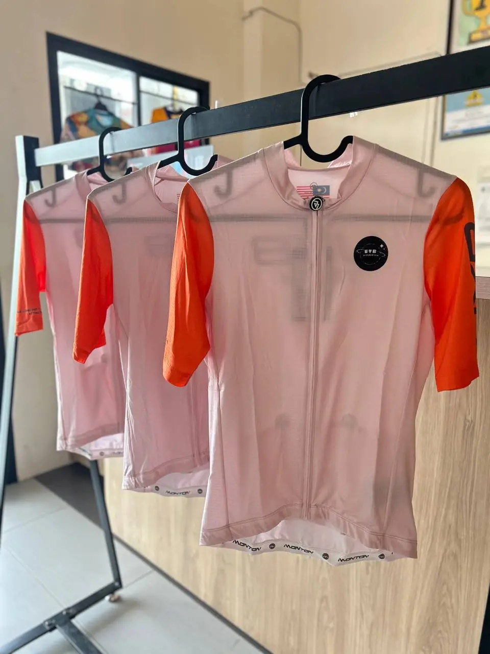 Monton customized cycling jersey /  Cycling bibs
