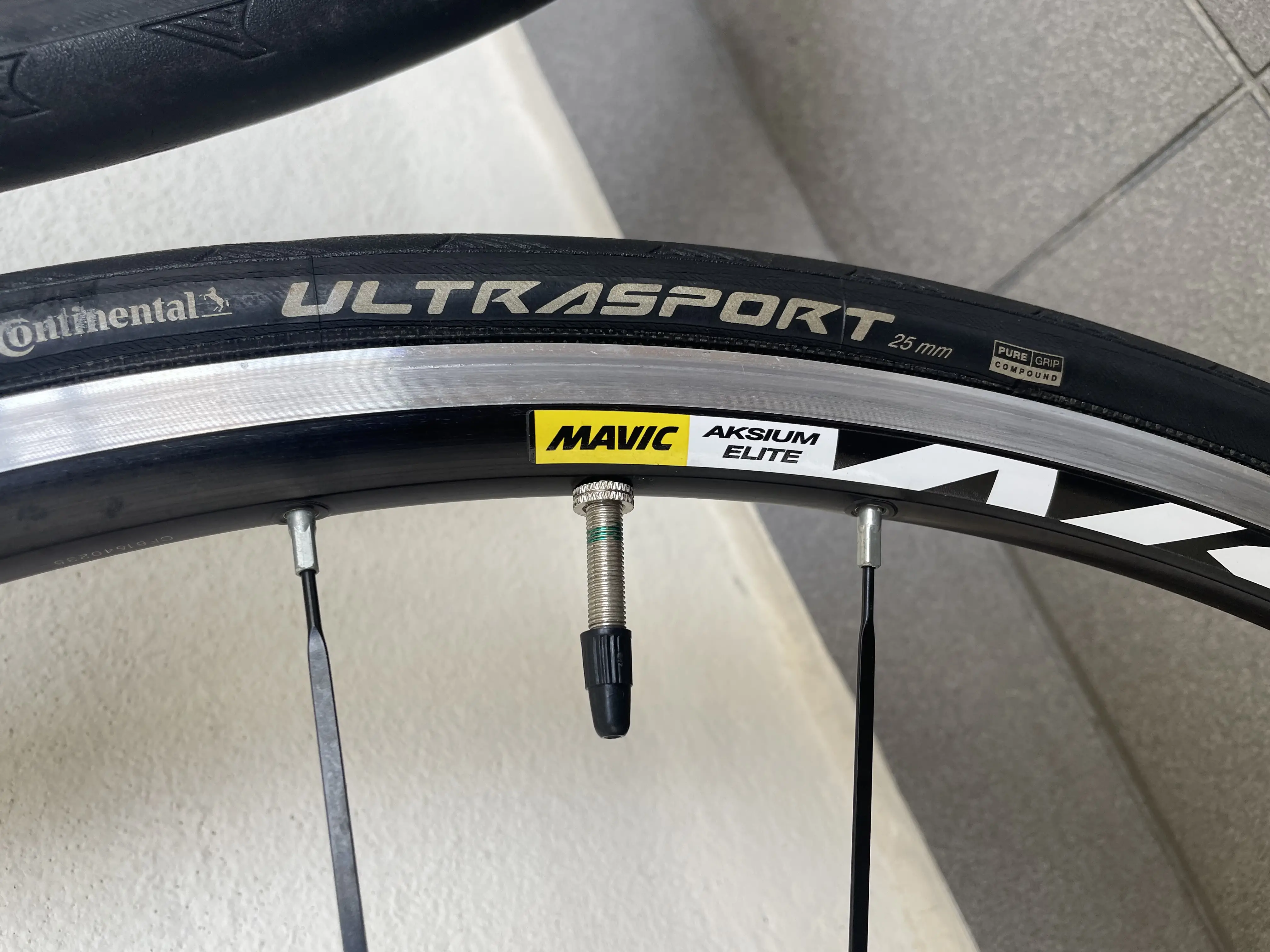 Frame set Boardman SLS 9.8 + Free gifts (worth RM1000)