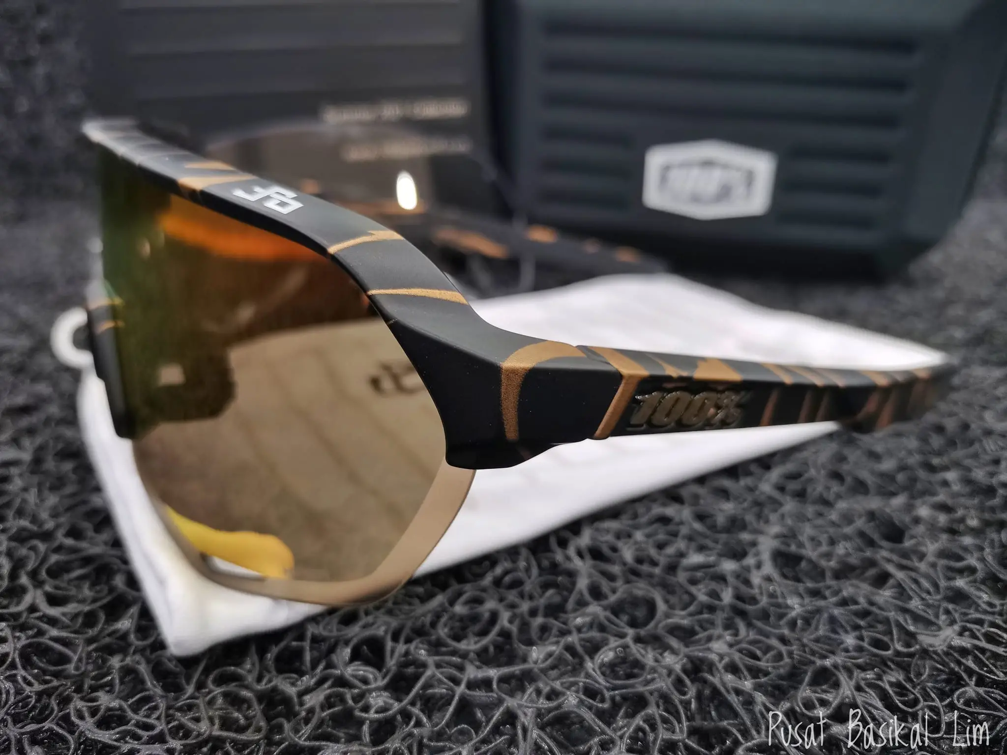 Ride 100 % S2 Peter Sagan LE Metallic Gold Flake HiPER Gold Mirror Lens