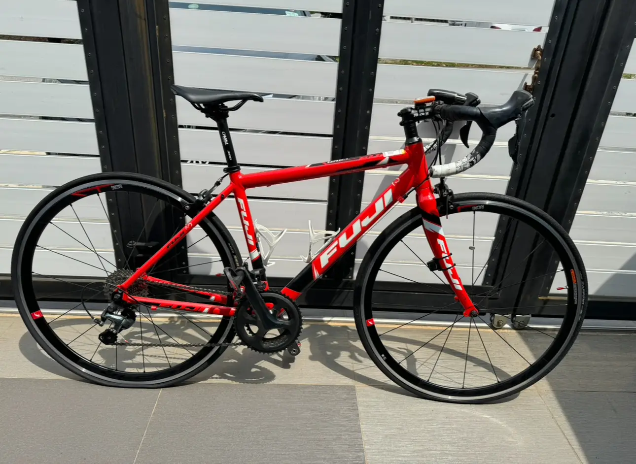 Fuji A2 Roadbike Size 49 Tiagra 10s