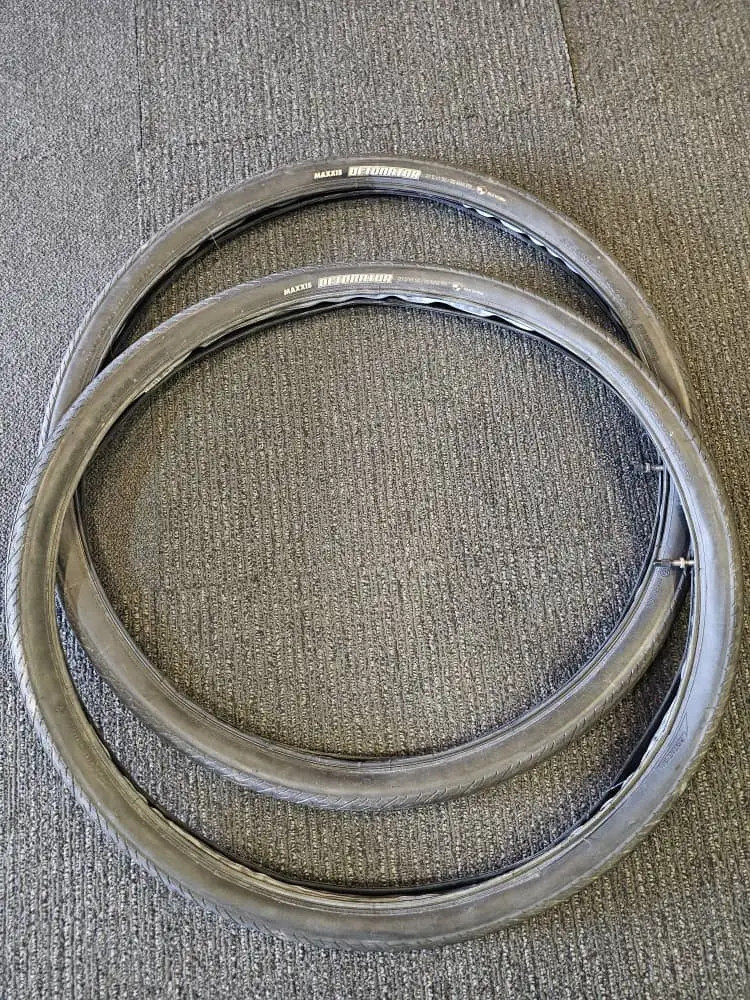 ✅️Maxxis 27.5 x 1.50 Tires 1pair Used✅️W/Tube