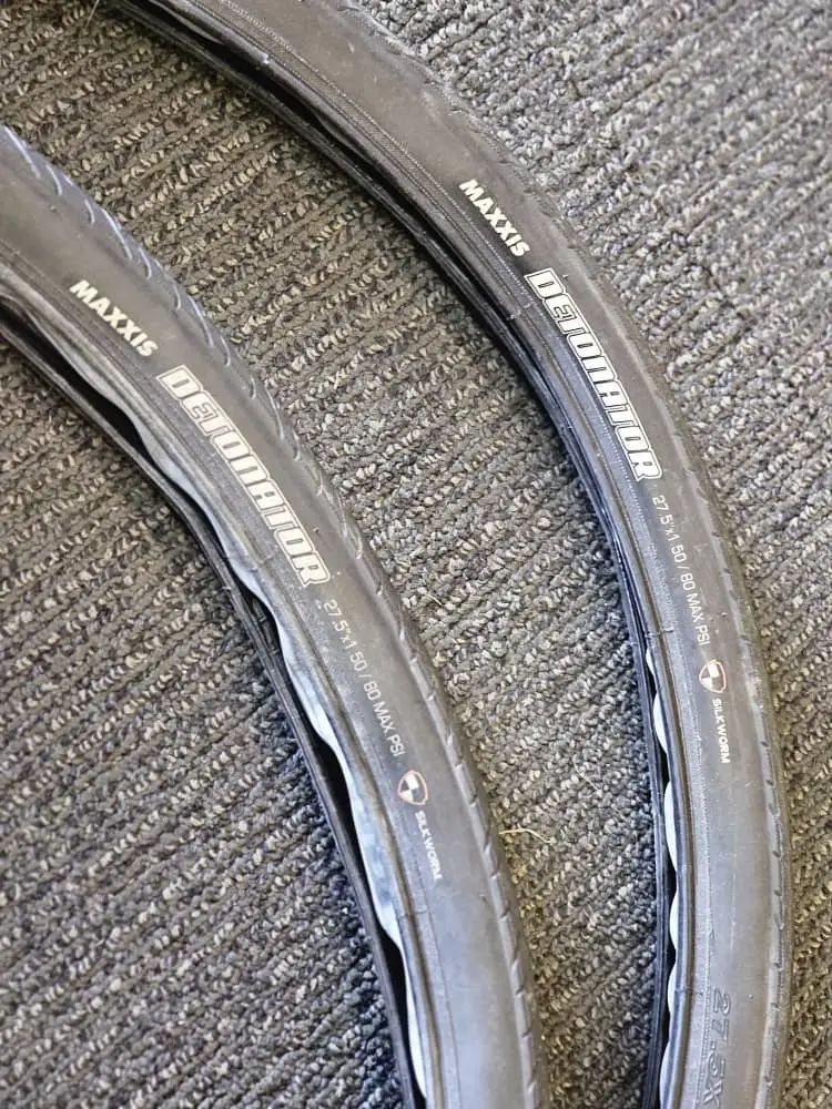 ✅️Maxxis 27.5 x 1.50 Tires 1pair Used✅️W/Tube