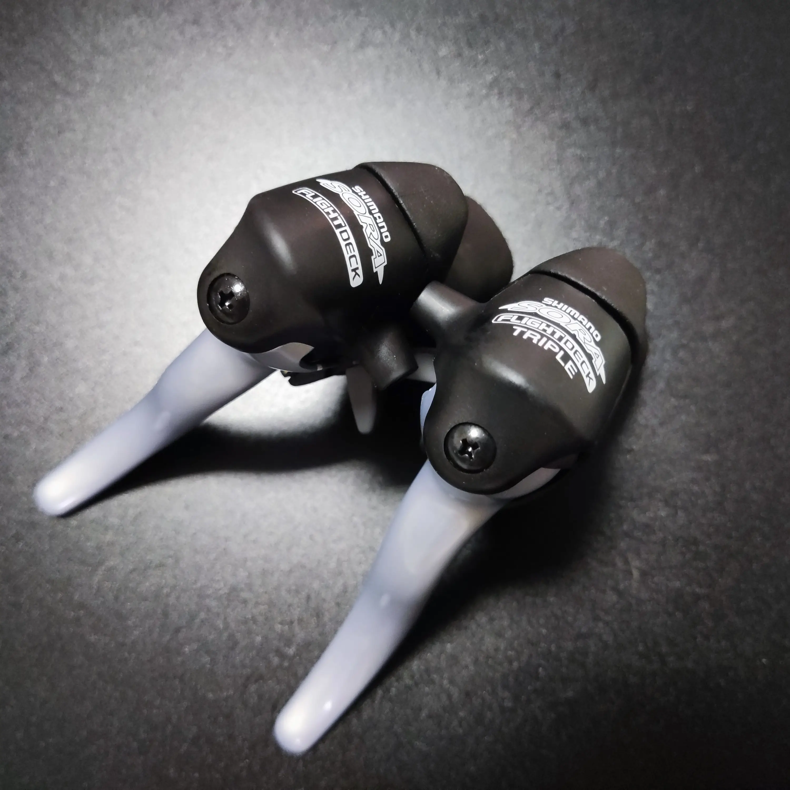 Shimano Sora 3300 3 x 8 Speed Shifter