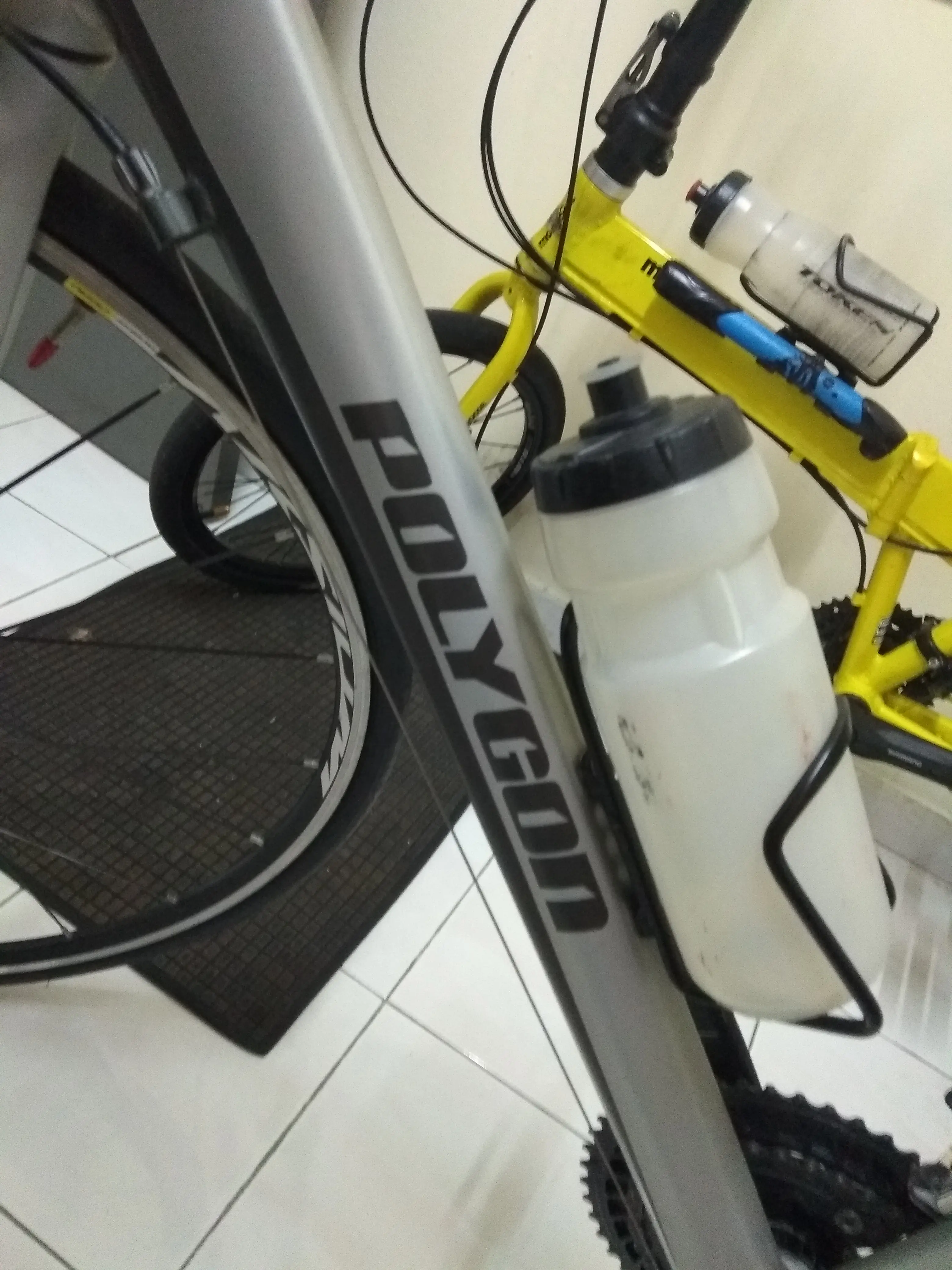 POLYGON F300 SHIMANO 105 / 2X11