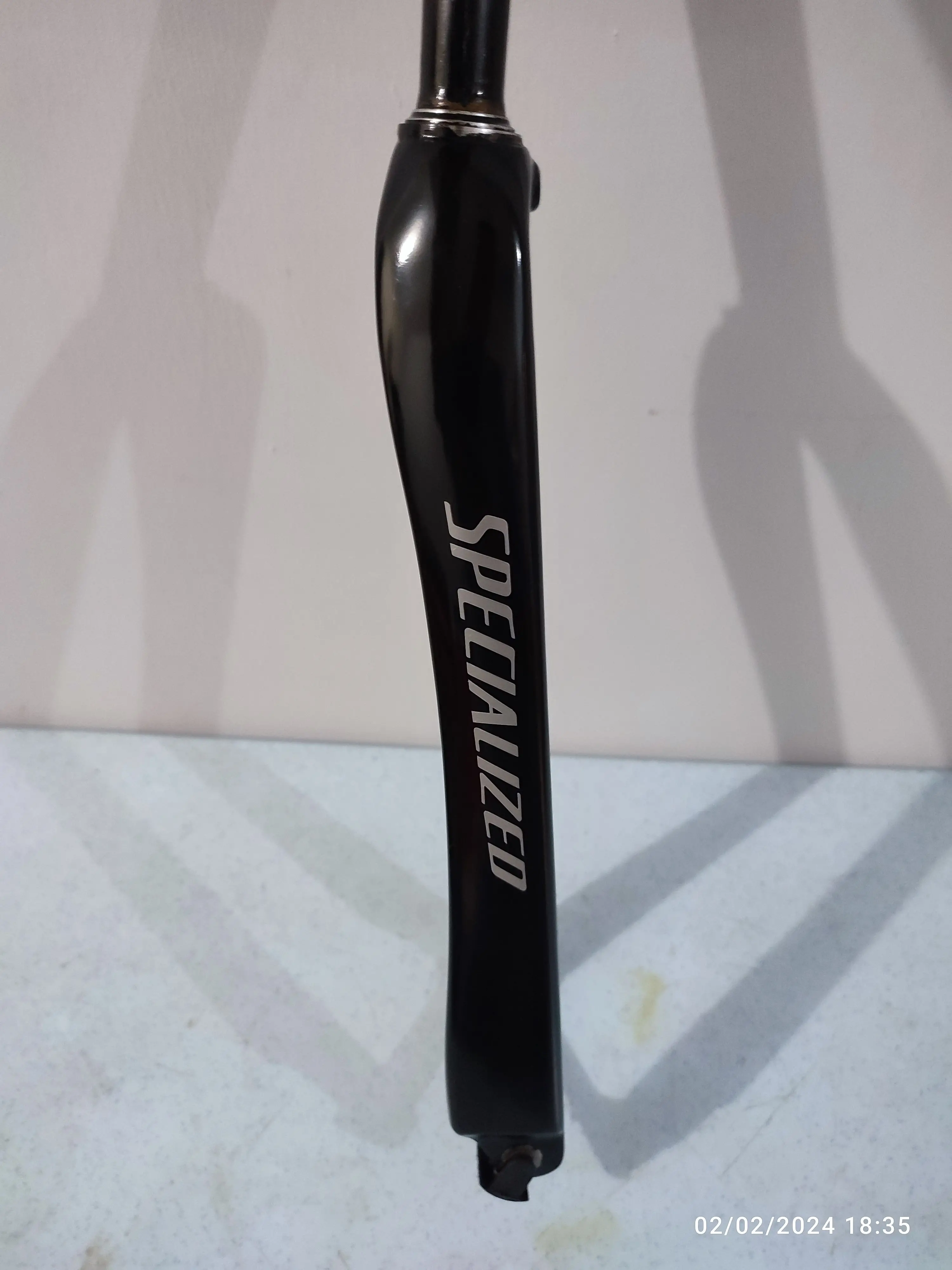 700c carbon fork 1" steerer