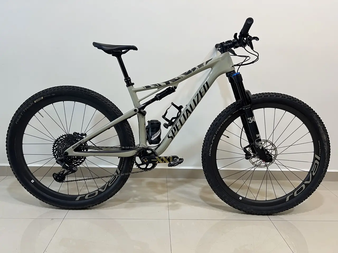 SPECIALIZED EPIC Expert EVO